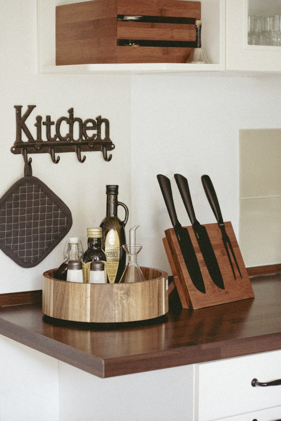 WENKO Magnetisch messenblok Model Mesina magnetische messenhouder voor de keuken, bamboe, landhuisstijl