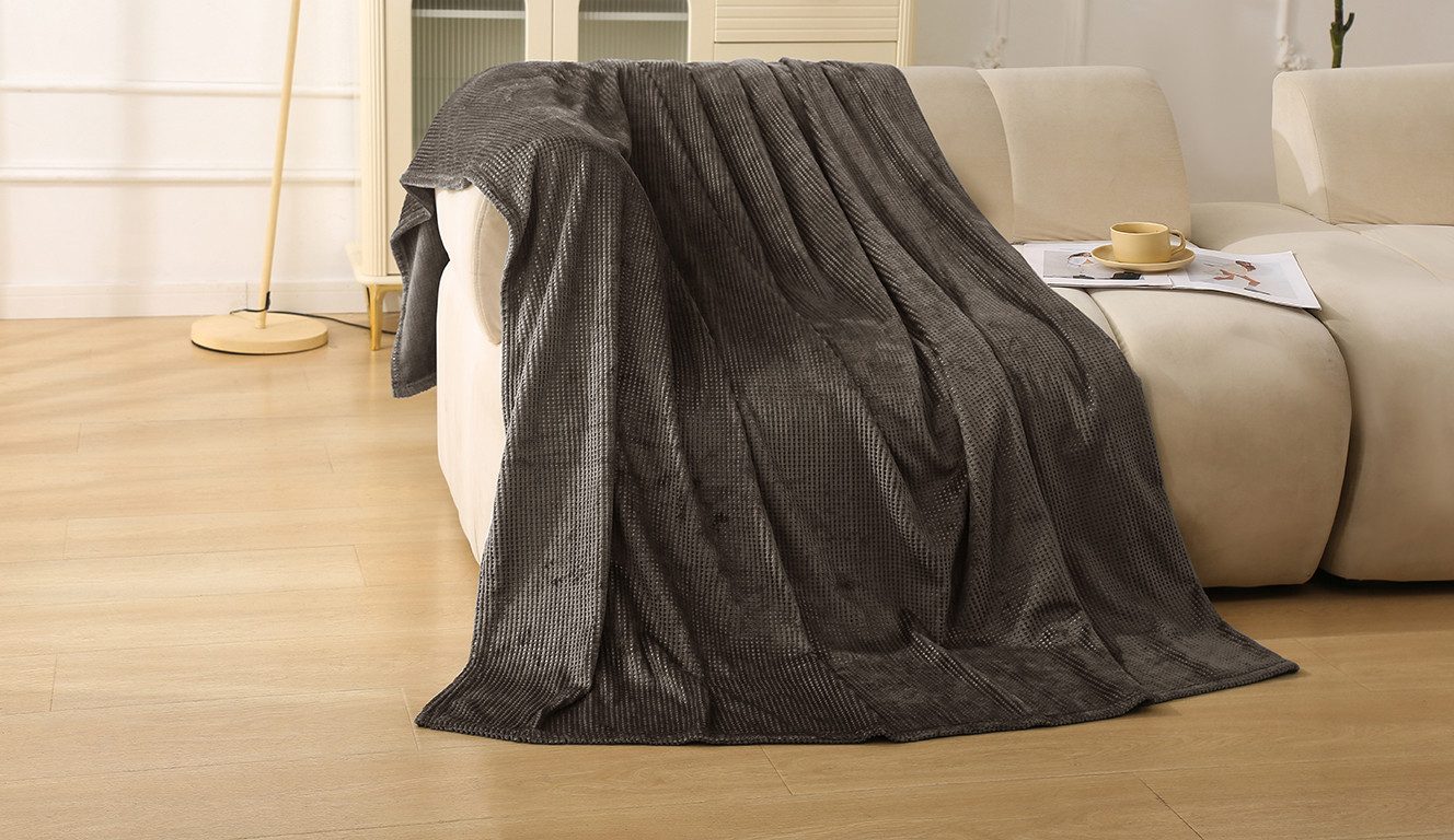 Bruno Banani Deken Shakira Knuffeldeken met reliëfdruk, 150x200 cm