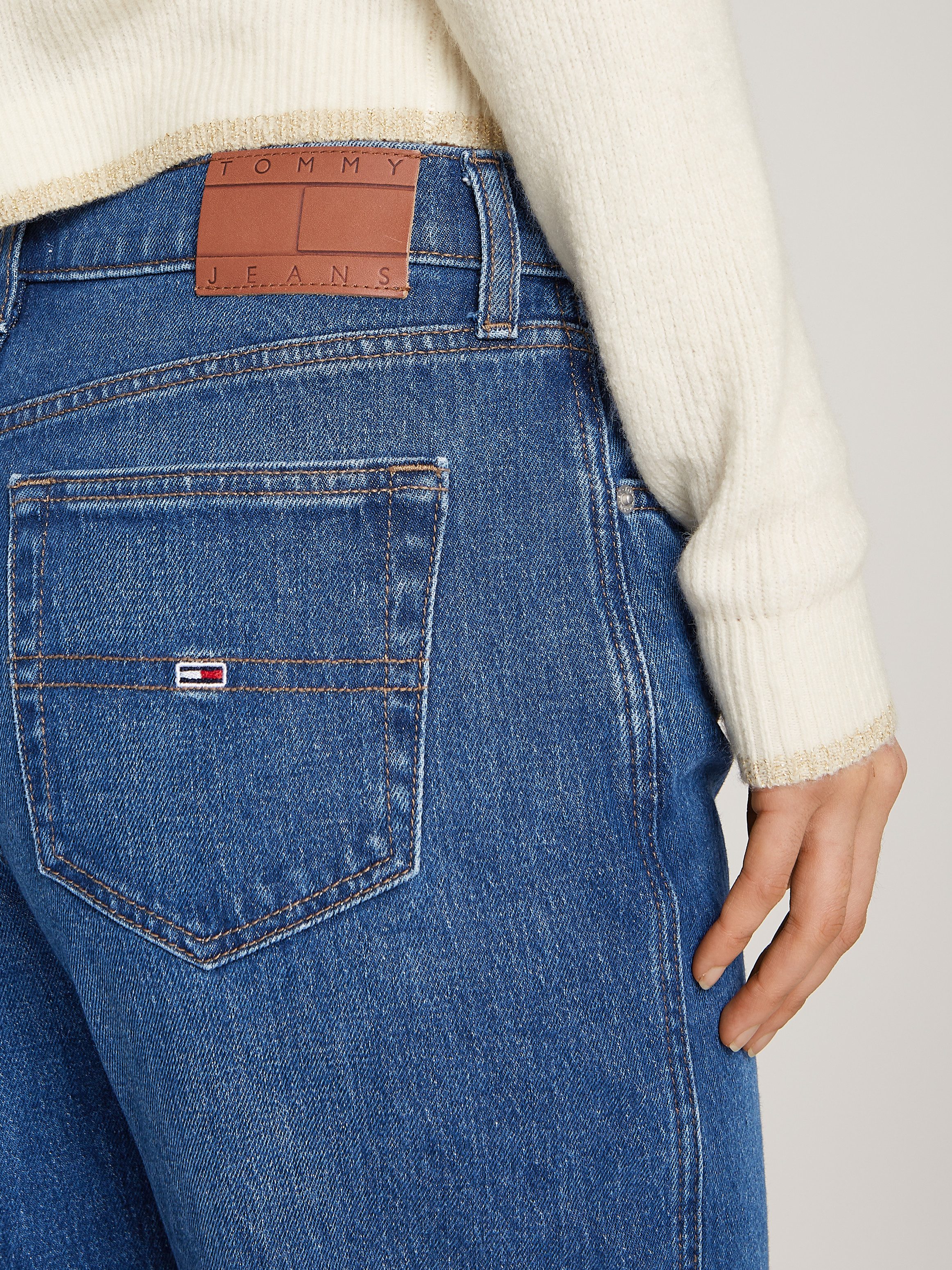 TOMMY JEANS Loose fit jeans Betsy Mid Rise
