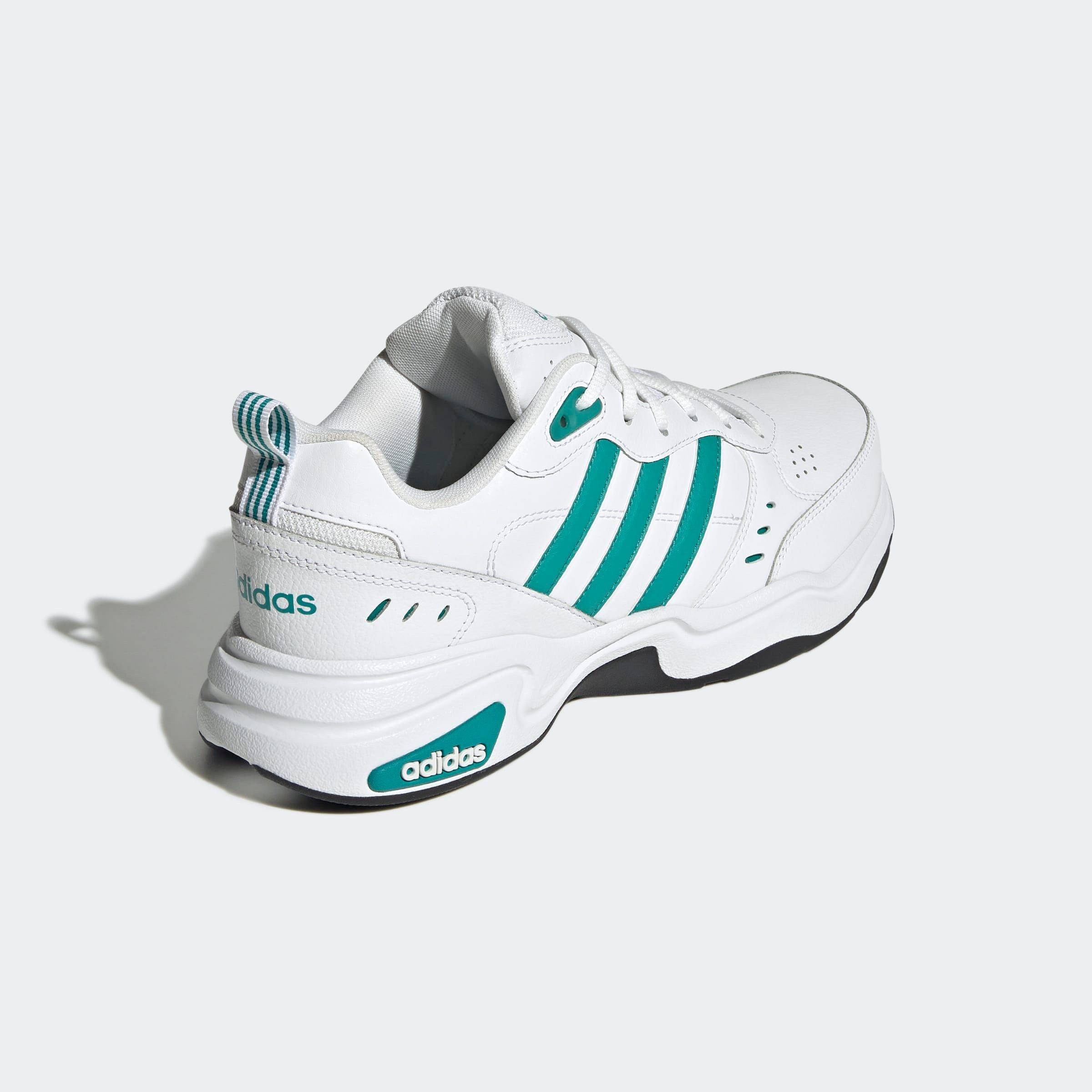 adidas Sportswear Sneakers STRUTTER