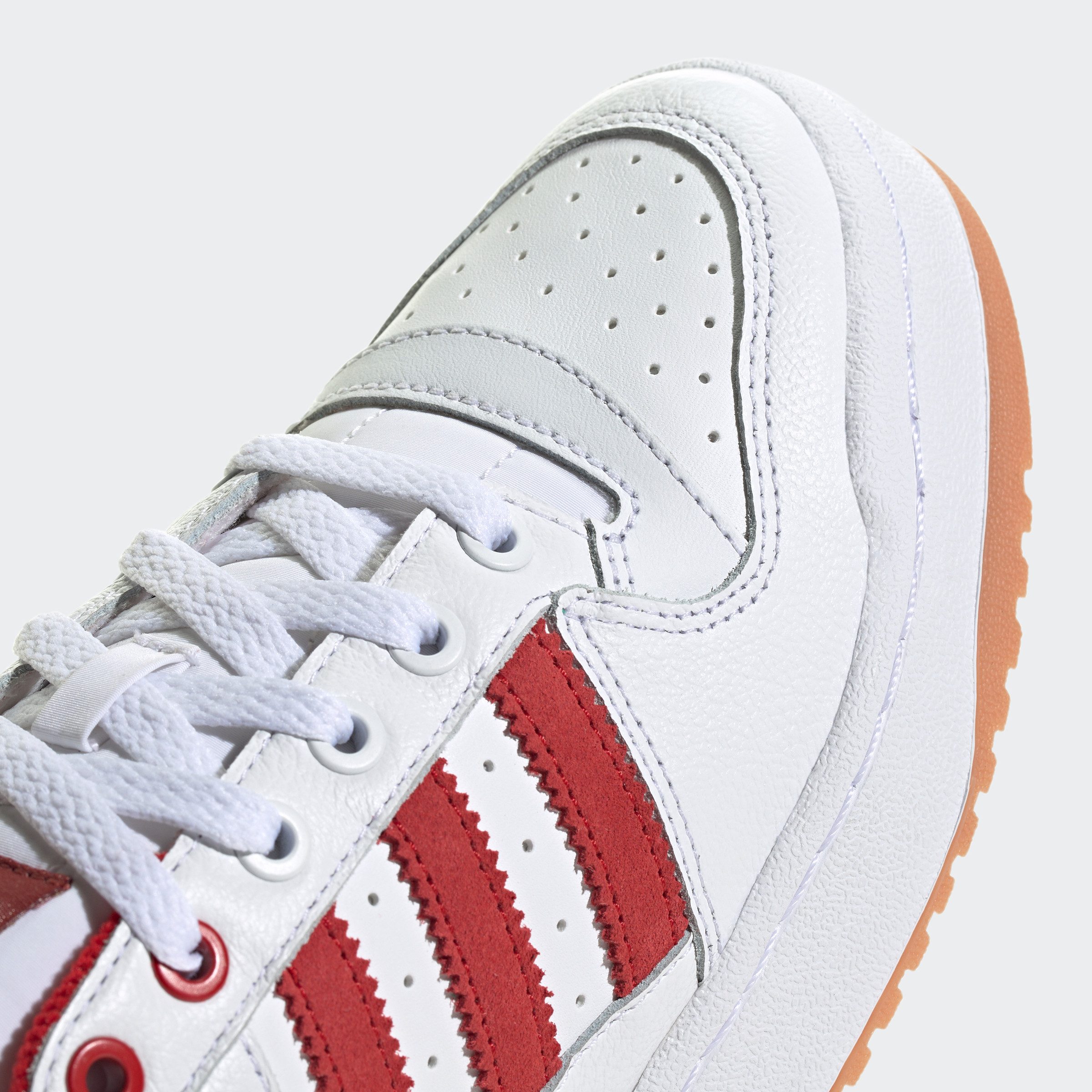adidas Originals Sneakers