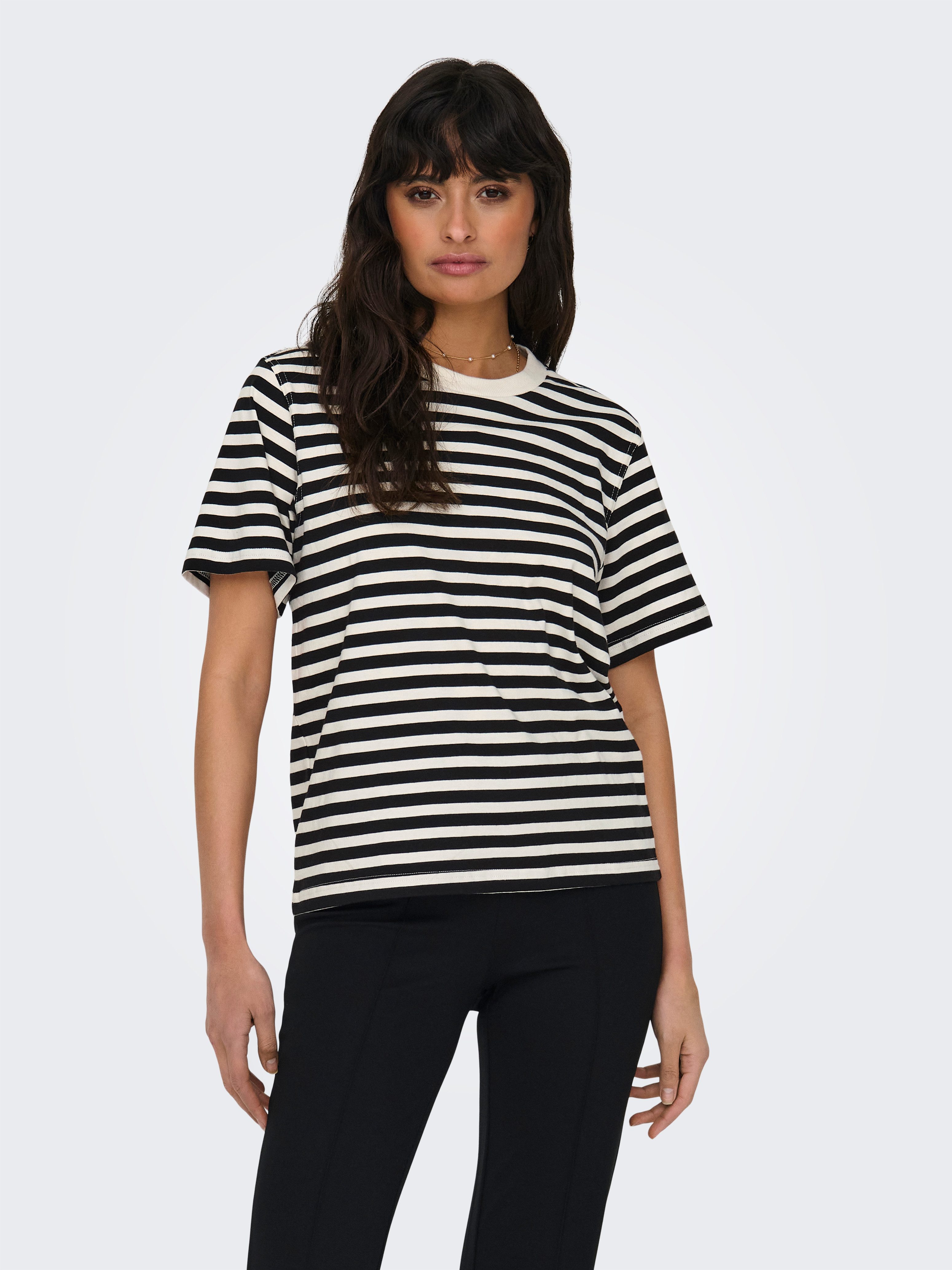 Only Shirt met korte mouwen ONLLIVINA S/S STRIPE TEE JRS NOOS