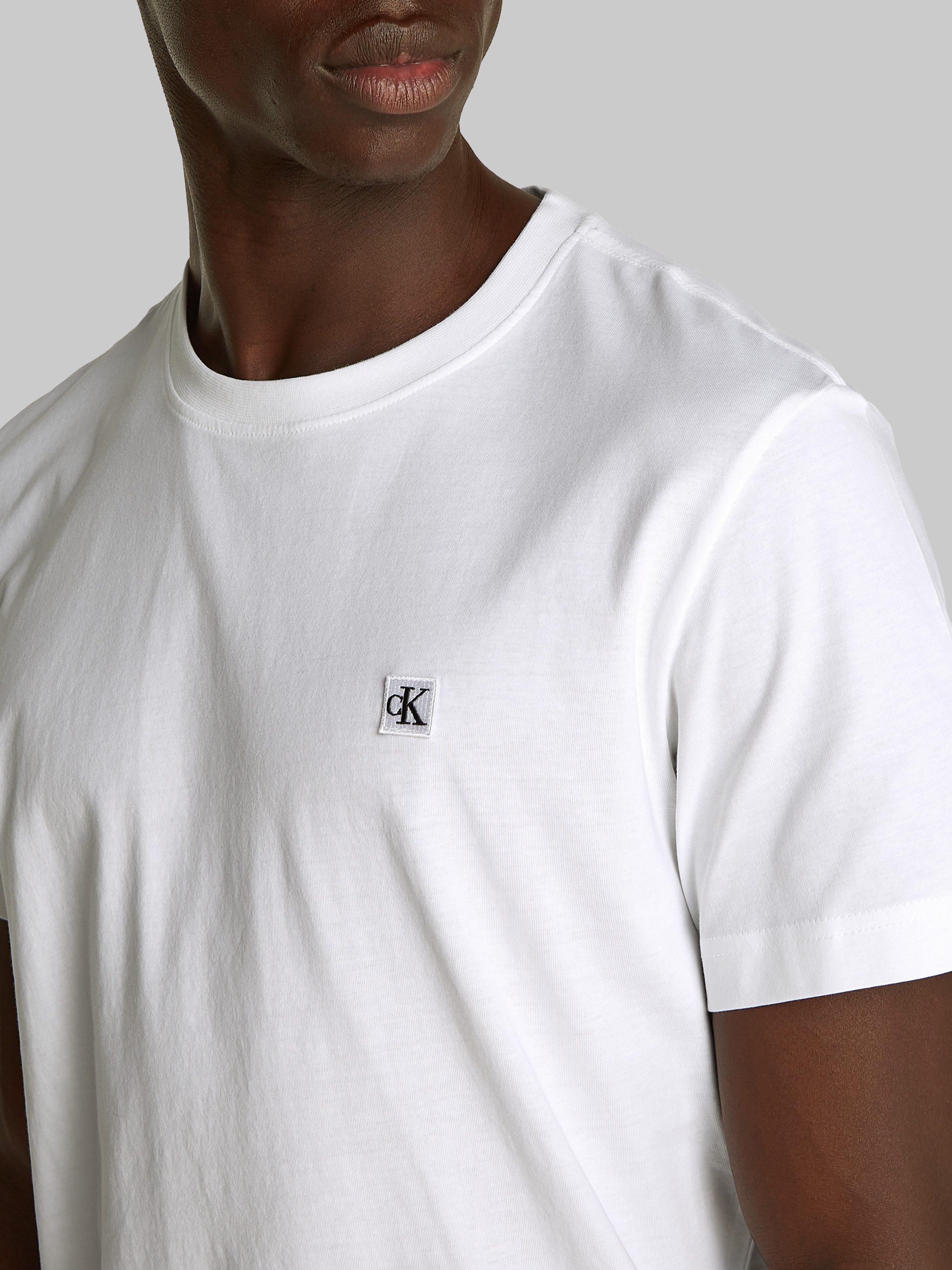 Calvin Klein T-shirt CK EMBRO BADGE TEE