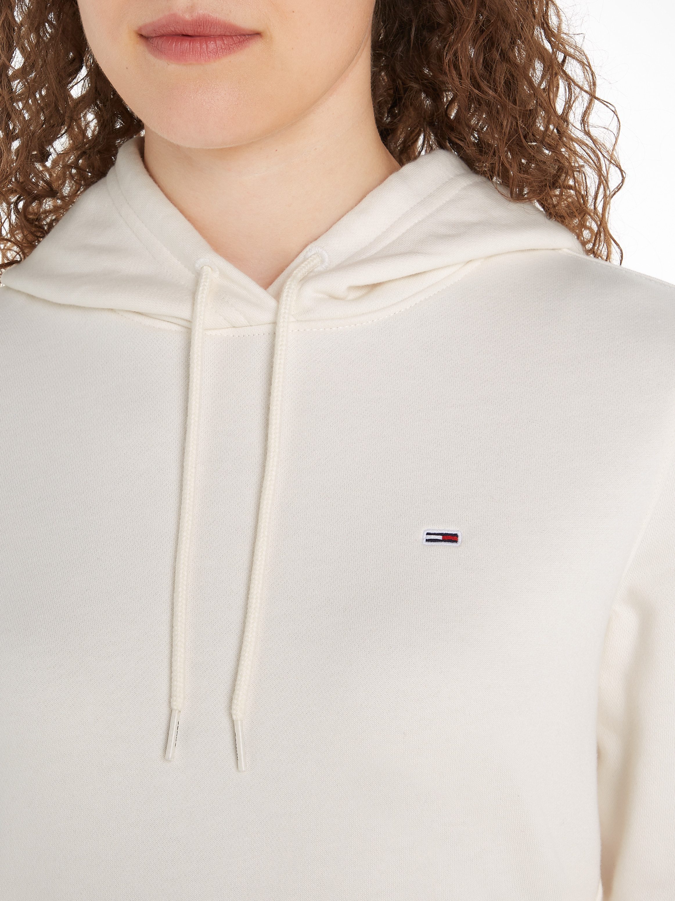 TOMMY JEANS Hoodie TJW REG S FLAG HOODIE Capuchon met koord kangoeroezak logo-vlag