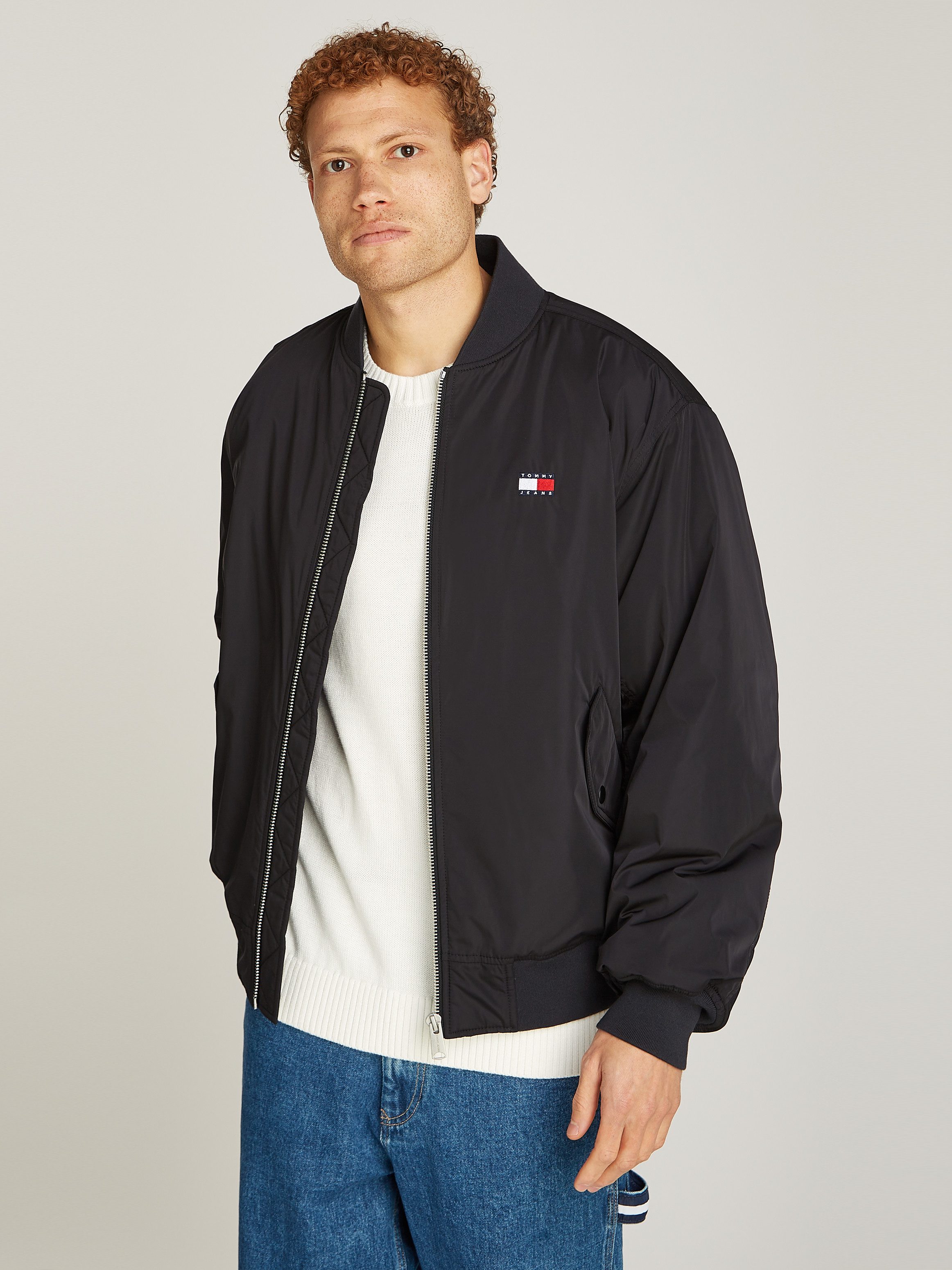 Tommy Jeans Plus Bomberjack TJM ENTRY BOMBER EXT Grote maten met logopatch