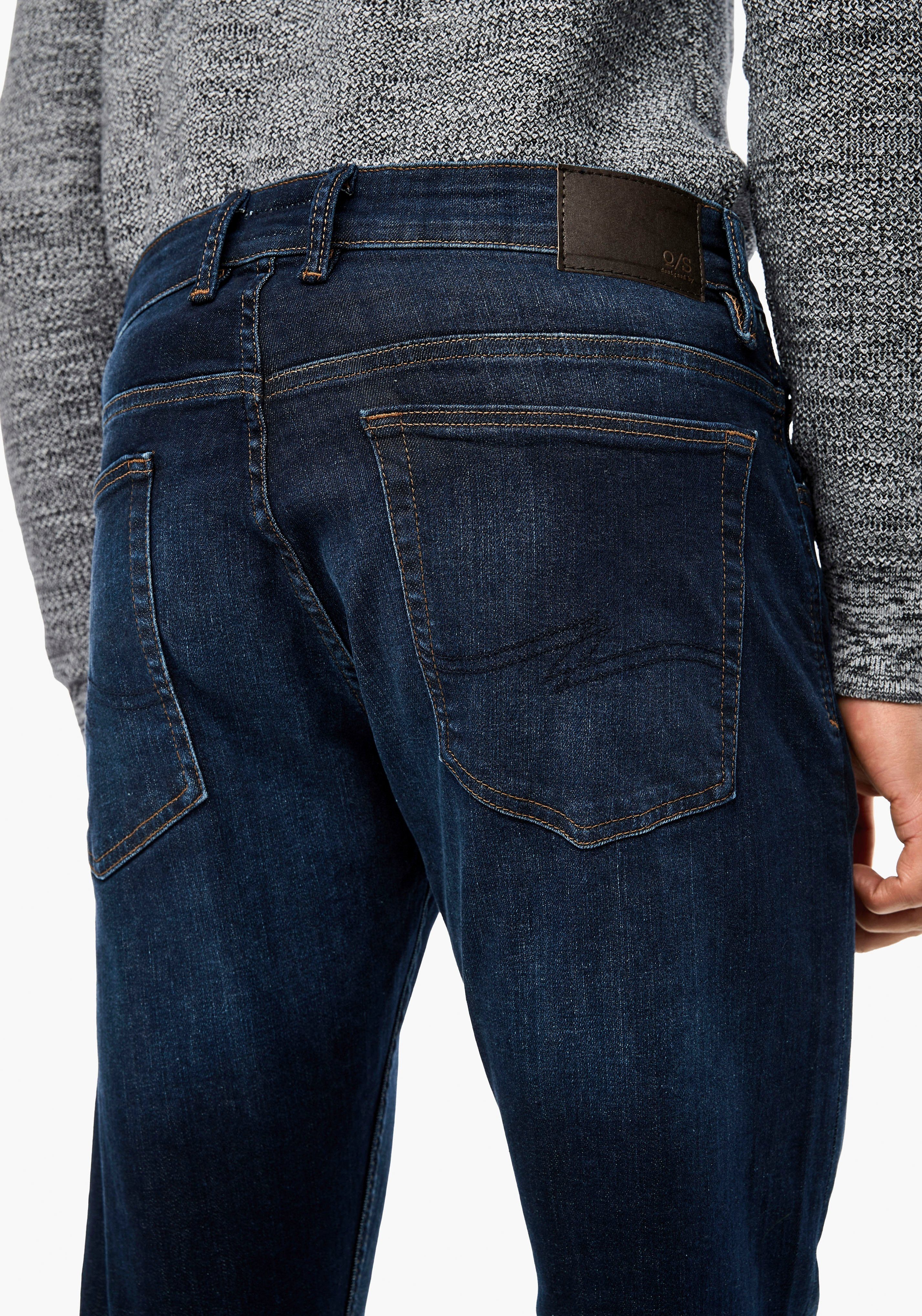 Q/S designed by 5-pocket jeans Rick met lichte used-effecten