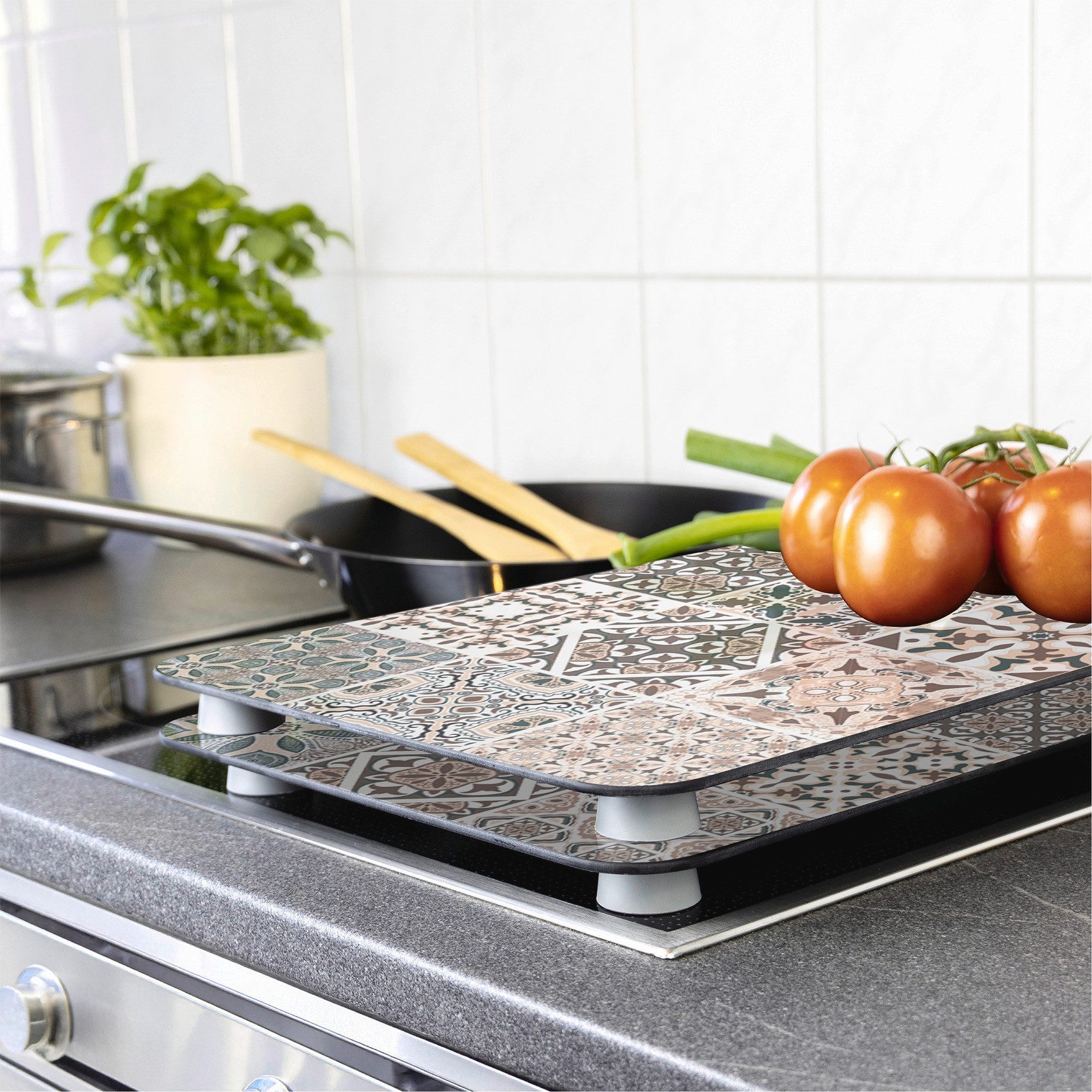 WENKO Kookplaatdeksel Universal Model Kachel Kookplaatafdekking voor alle soorten kookplaten, krasvast, met antislipvoetjes (2-delig)