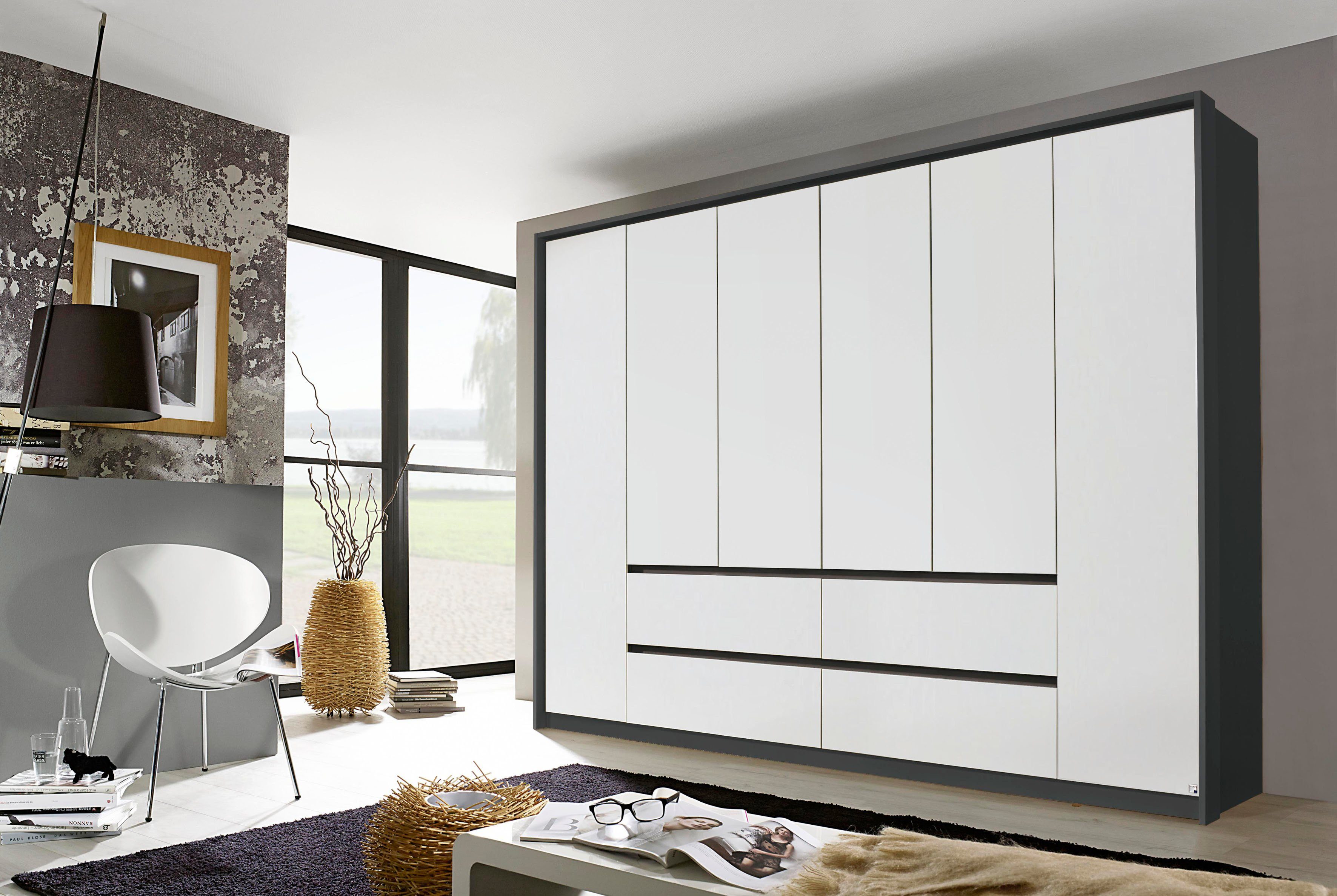 rauch Draaideurkast Mainz met passe-partout optioneel met verlichting, buitendeuren met push-to-openfunctie