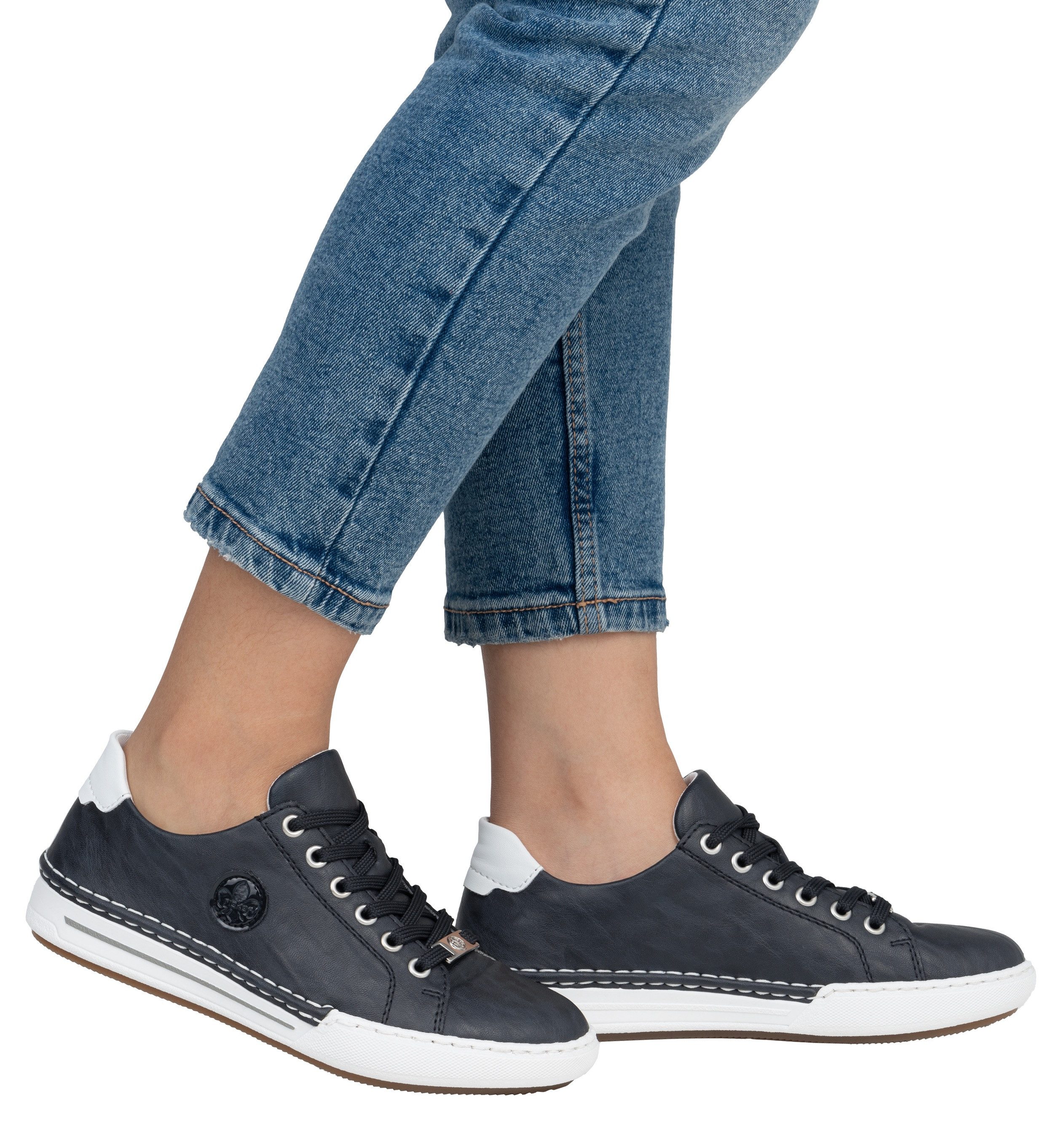 Rieker Plateausneakers , veterschoenen, lage schoen, vrijetijdsschoen met witte randnaad