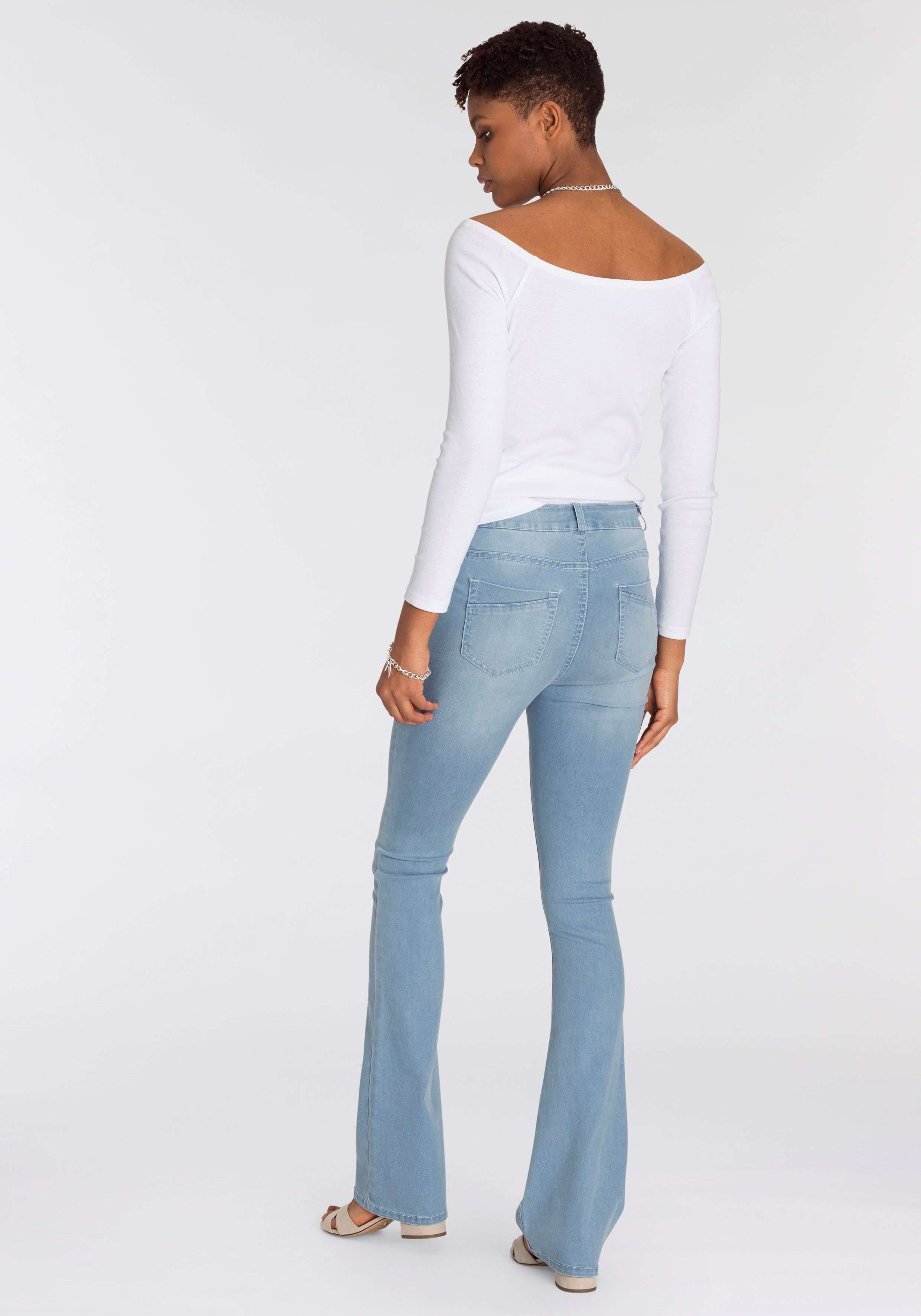 Arizona Bootcut jeans Ultra Stretch uitlopende pasvorm, used-wassing, hoge taille