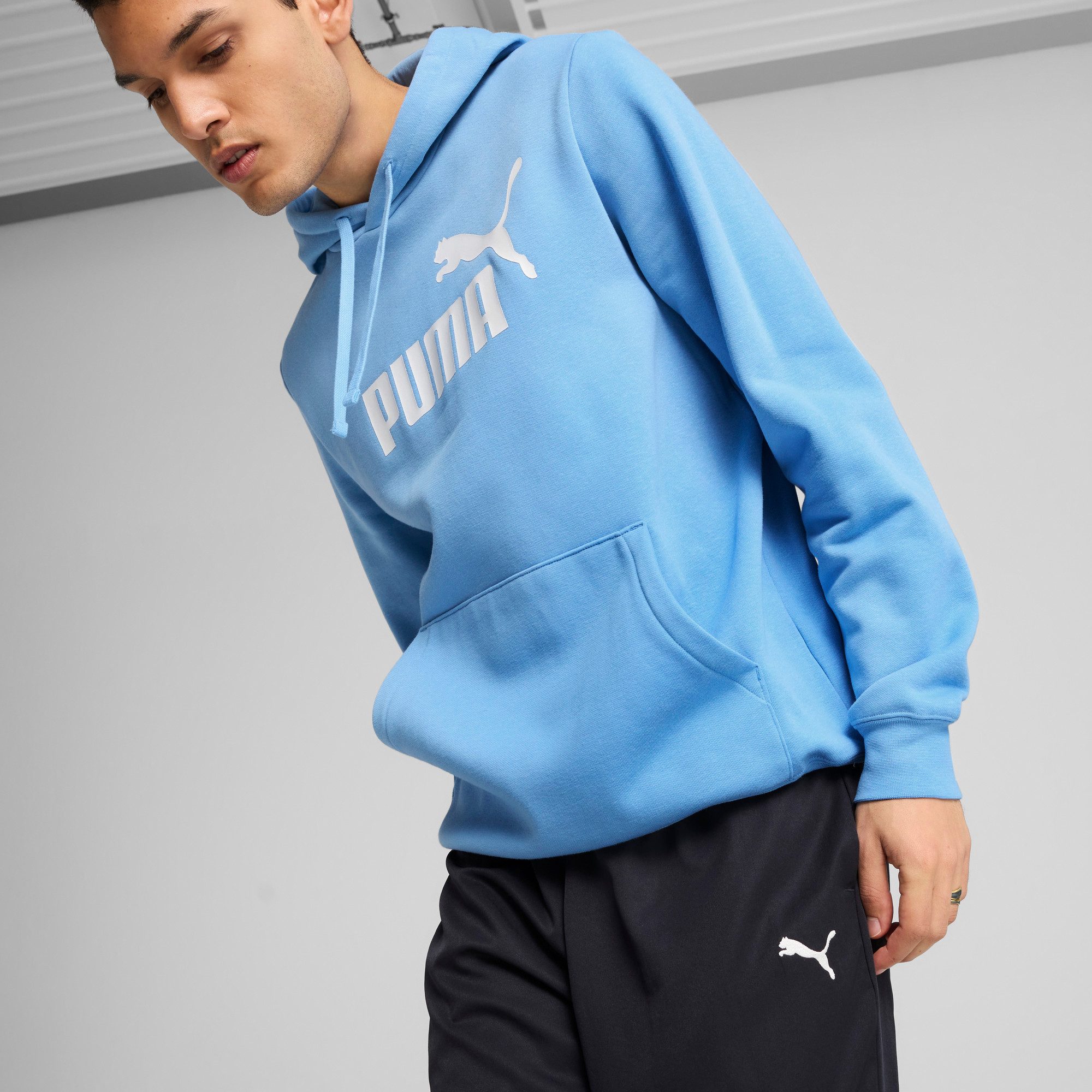 PUMA Trainingsbroek ESS WOVEN PANTS OP Webmateriaal, dryCELL: prestatie-technologie