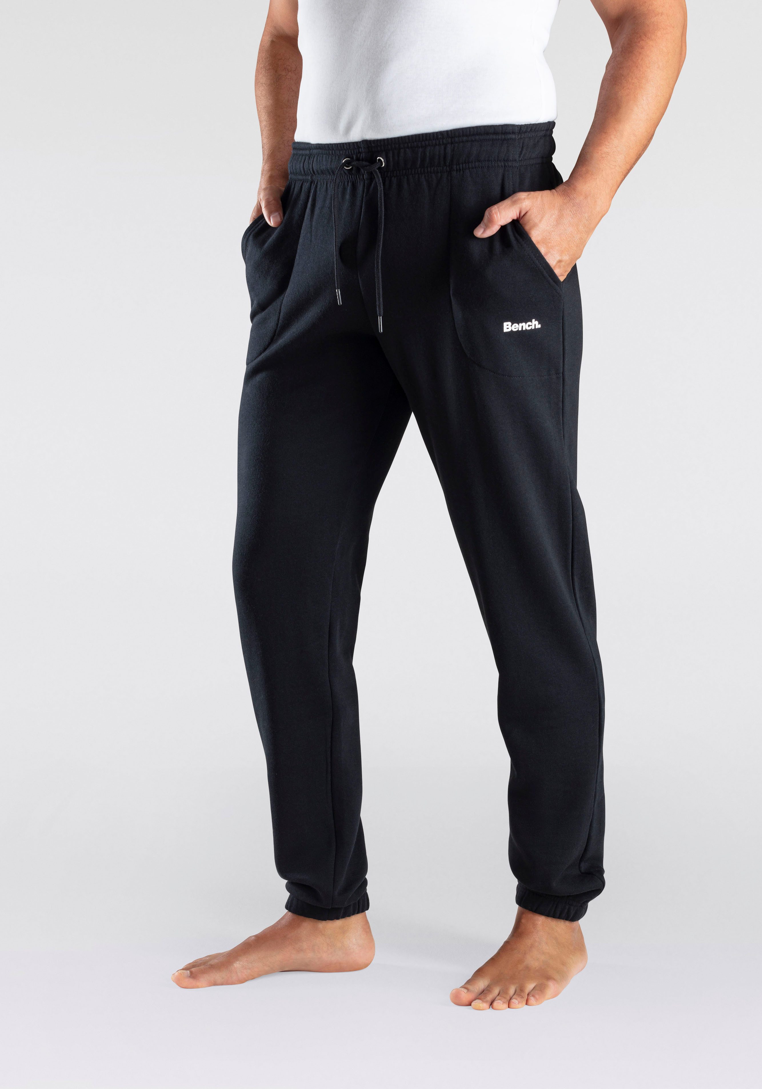 Bench. Loungewear Sweatbroek met logoprint heren joggingbroeken maat 52/54 zwart