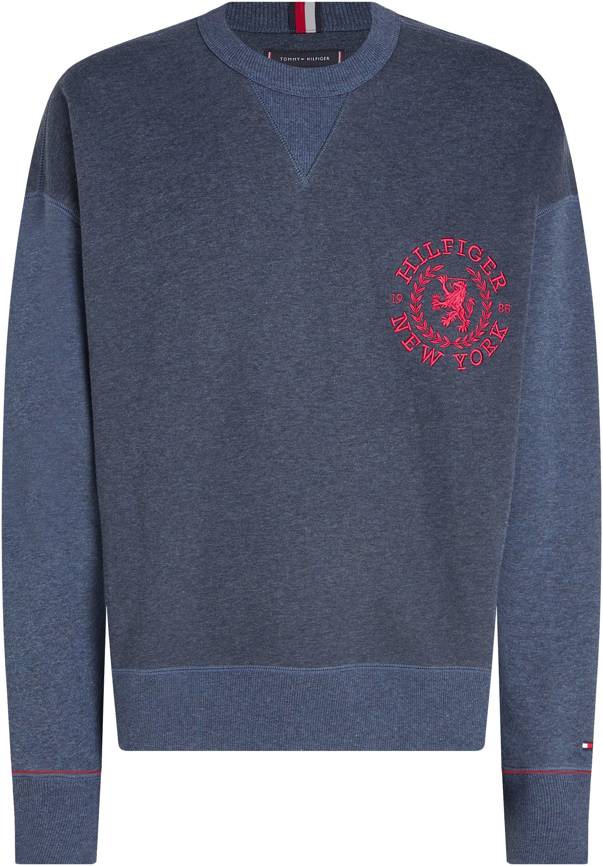 Tommy Hilfiger Sweatshirt SMALL CREST CREWNECK met logoborduursel op borsthoogte