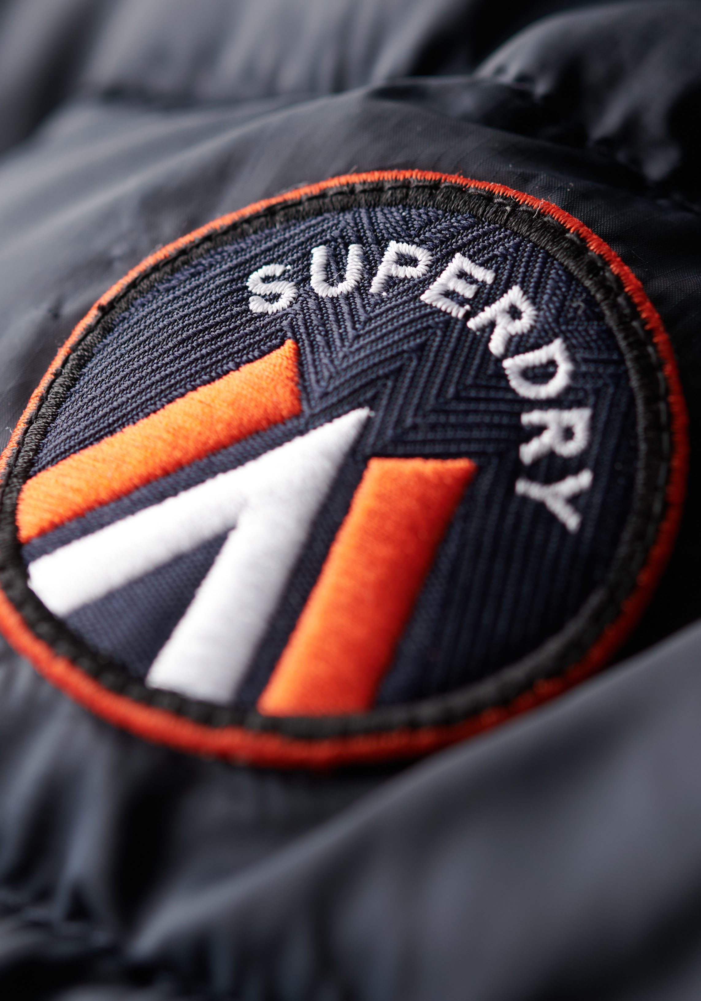 Superdry Gewatteerde jas HOODED FUJI QUILT PADDED JKT