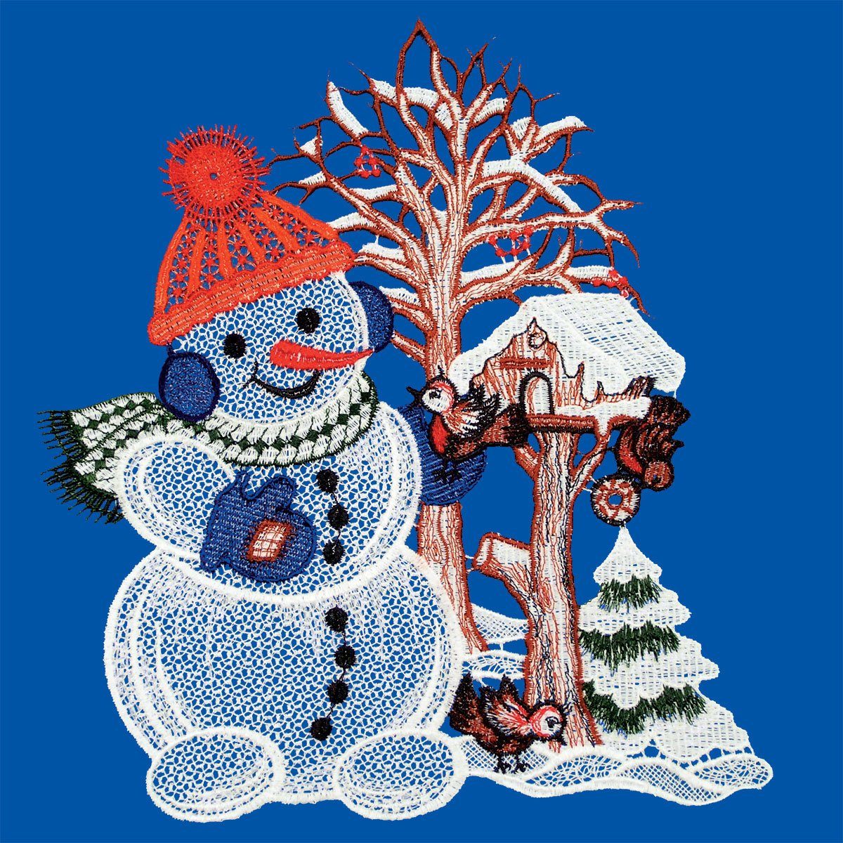 W. Reuter & Sohn - Plauener Spitze® Raamdecoratie "Sneeuwpop met vogelhuis" gekleurd