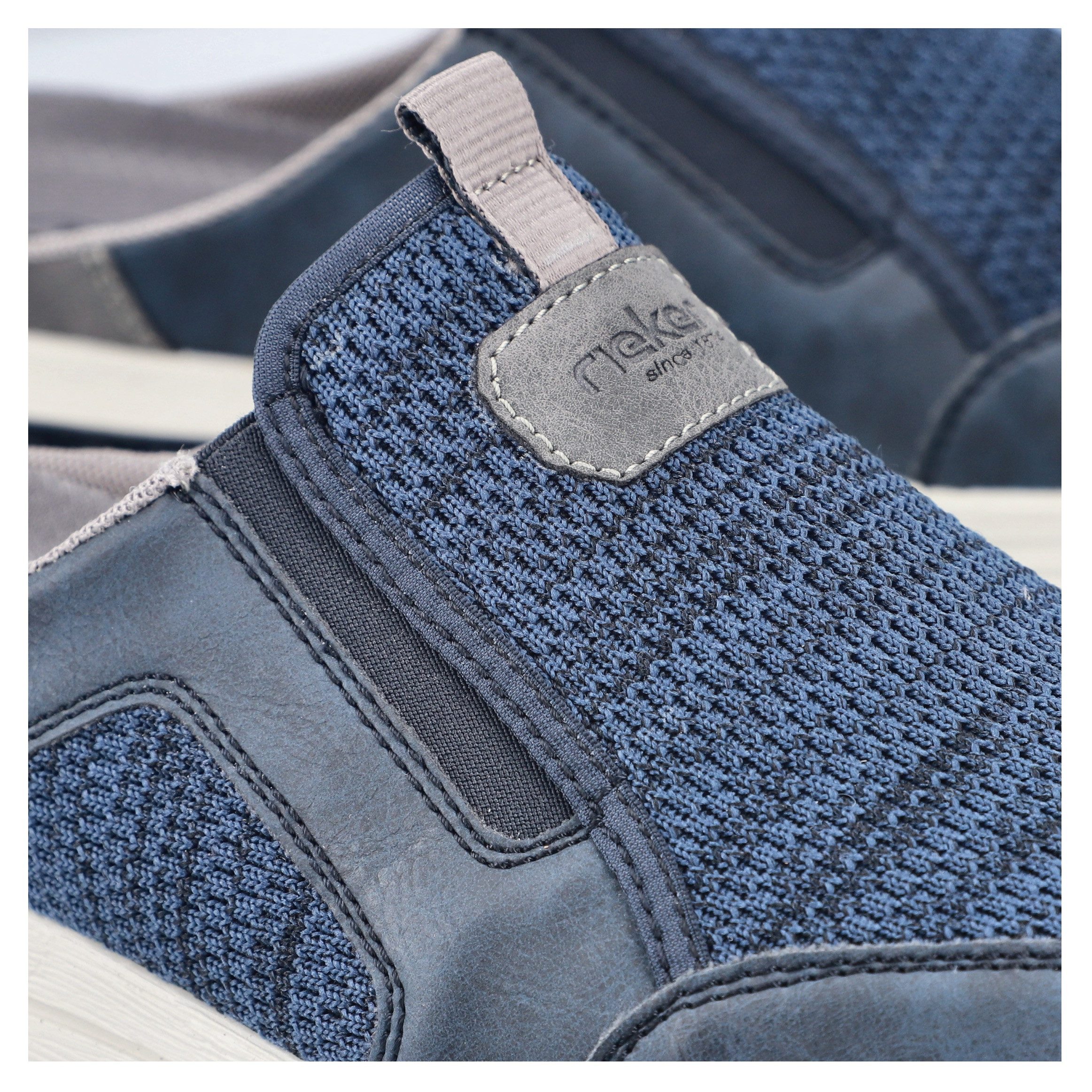 Rieker Clogs , zomer schoen, strand schoen, huisschoen met zij-elastische inzetten