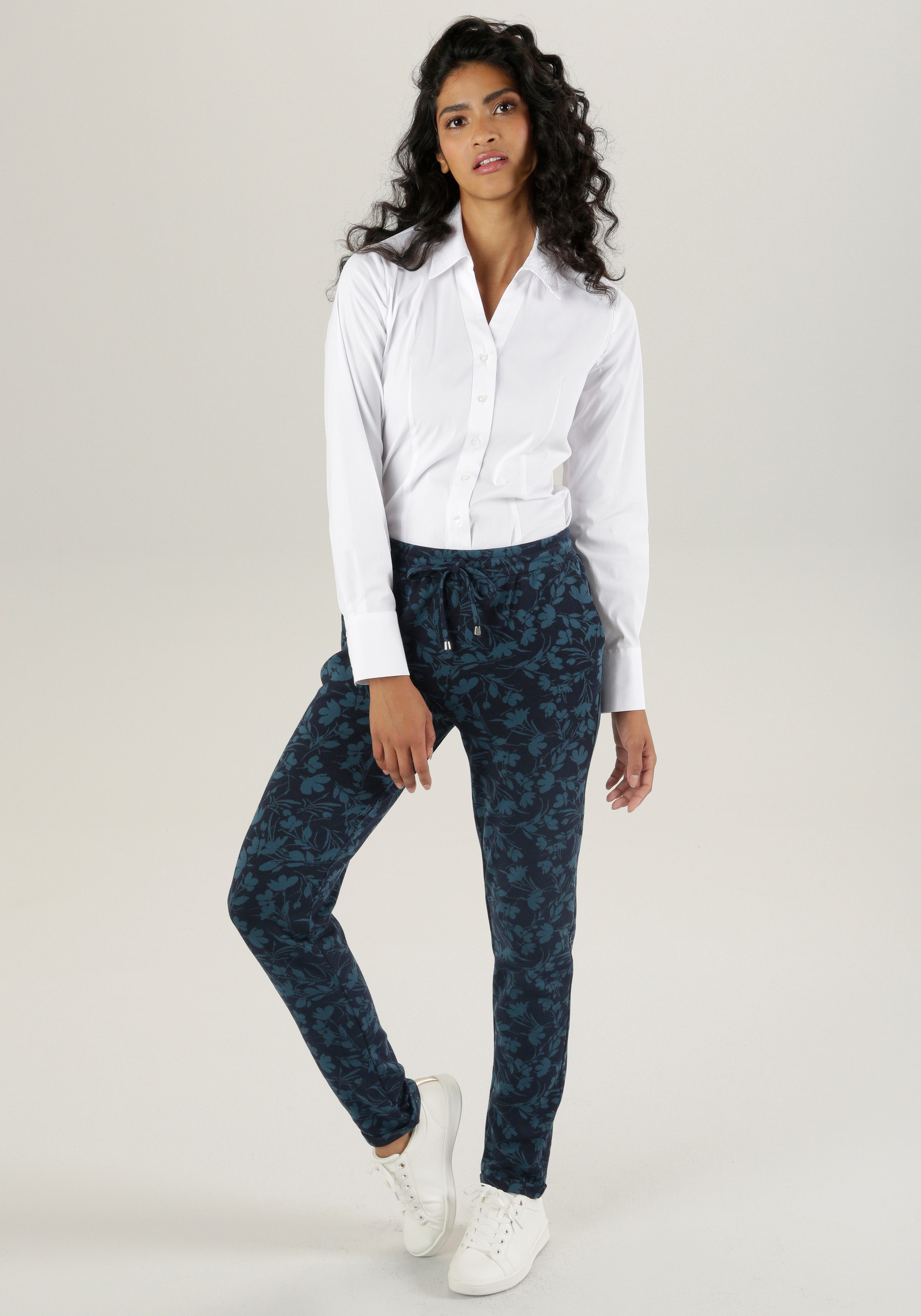 Aniston SELECTED Comfortbroek met praktische steekzakken