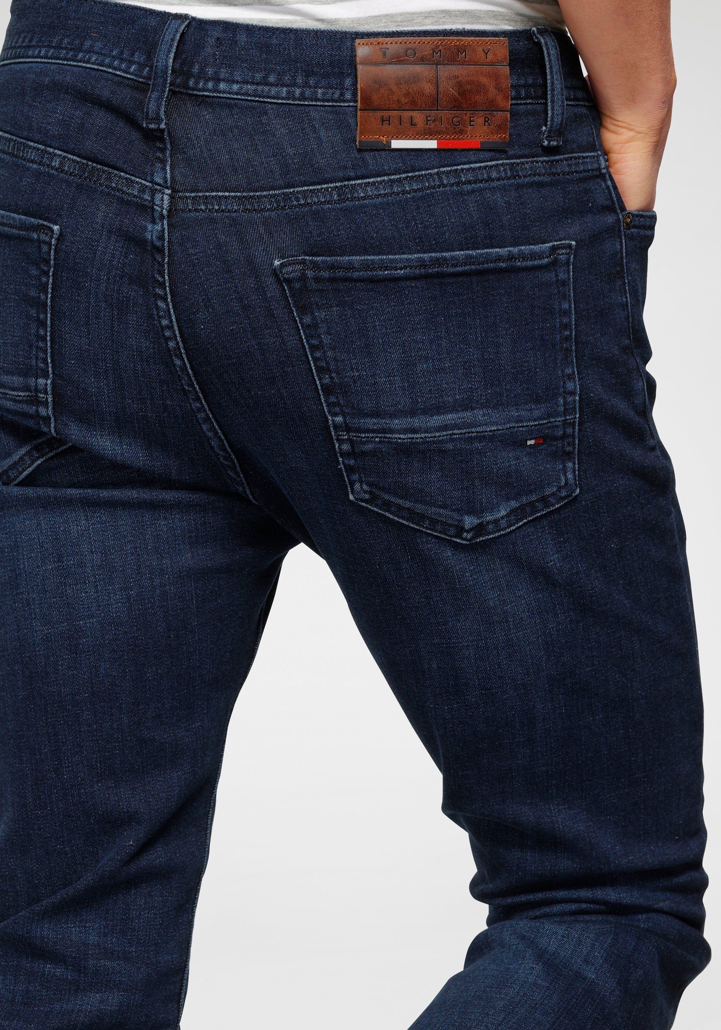 Tommy Hilfiger Slim fit jeans Bleecker met katoen-denim stretch, extra comfortabel