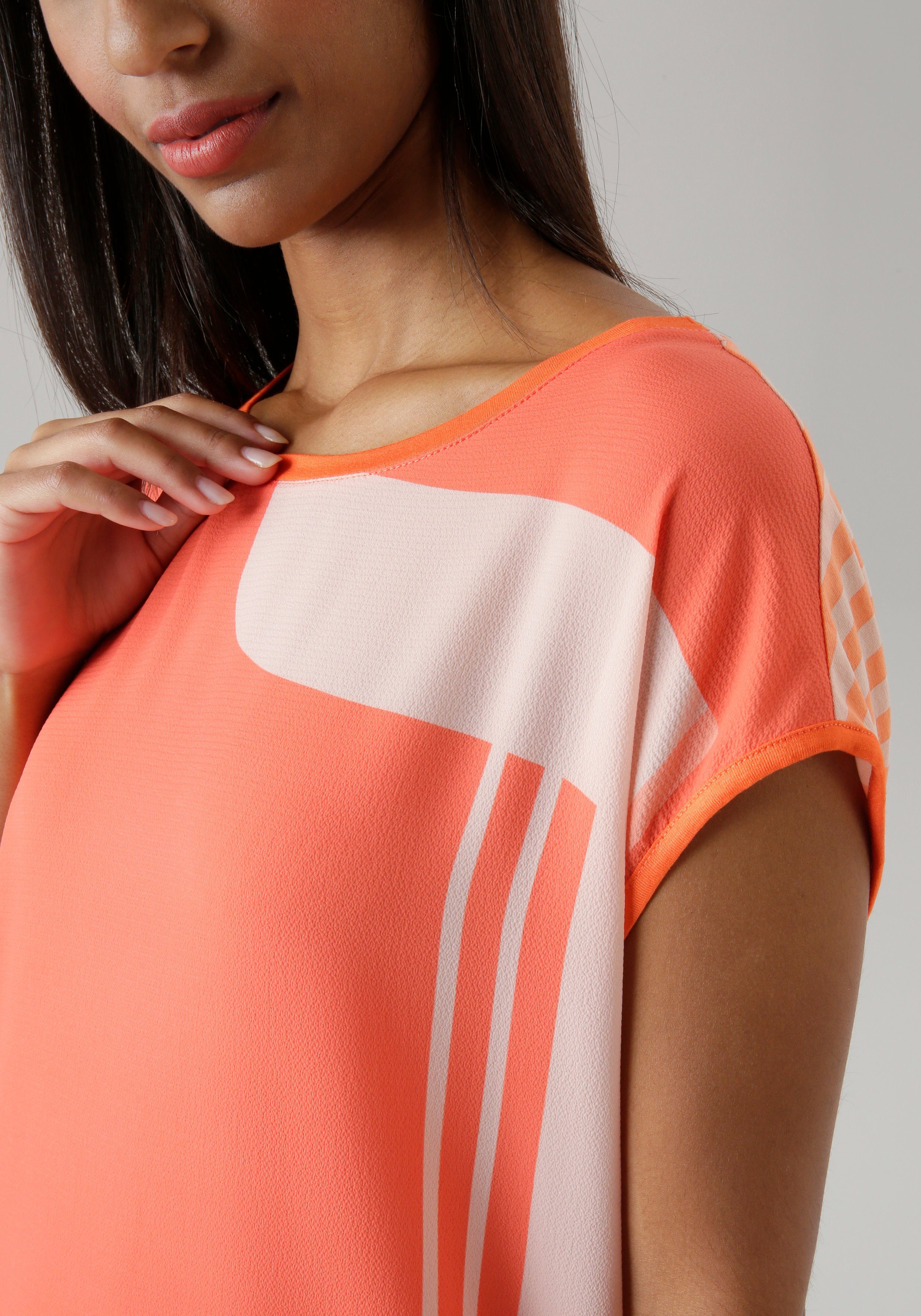 Aniston SELECTED Shirtblouse met gestreepte rug en overhangende schouders