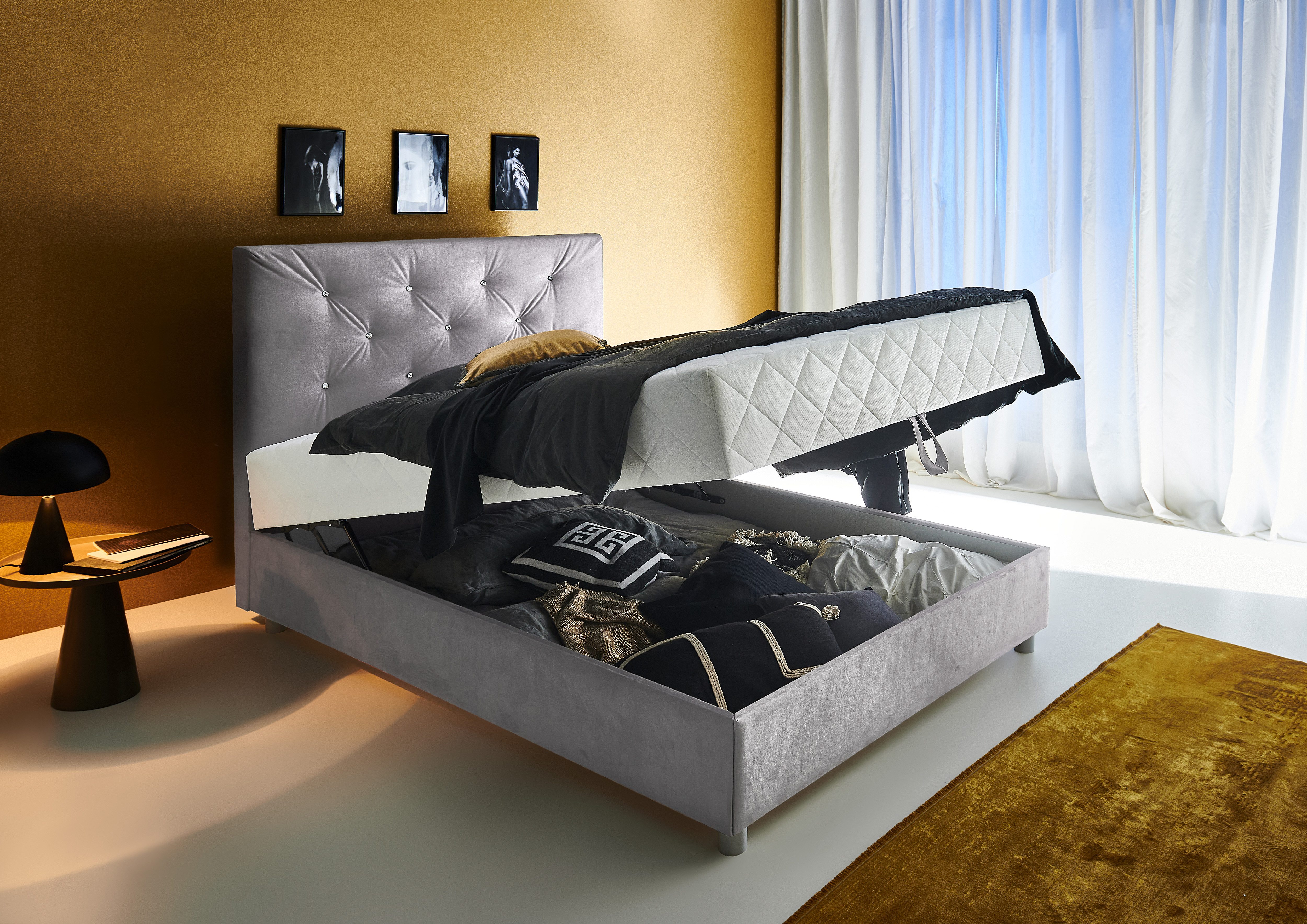 ATLANTIC home collection Boxspring CELIA in hoogwaardige fluweellook met pocketveringsmatras, bedkist en strassteentjes