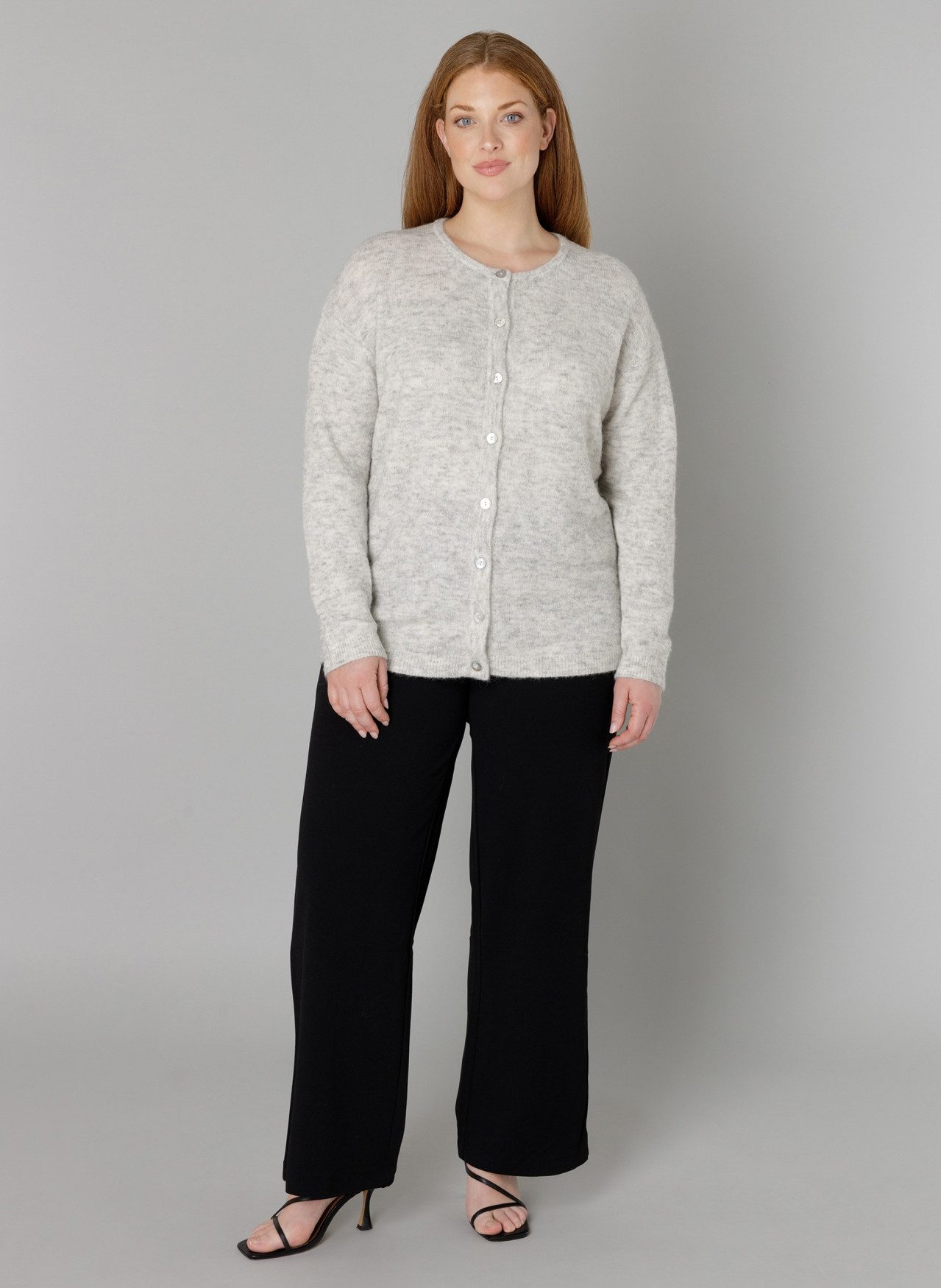 Base Level Curvy Cardigan Yulia