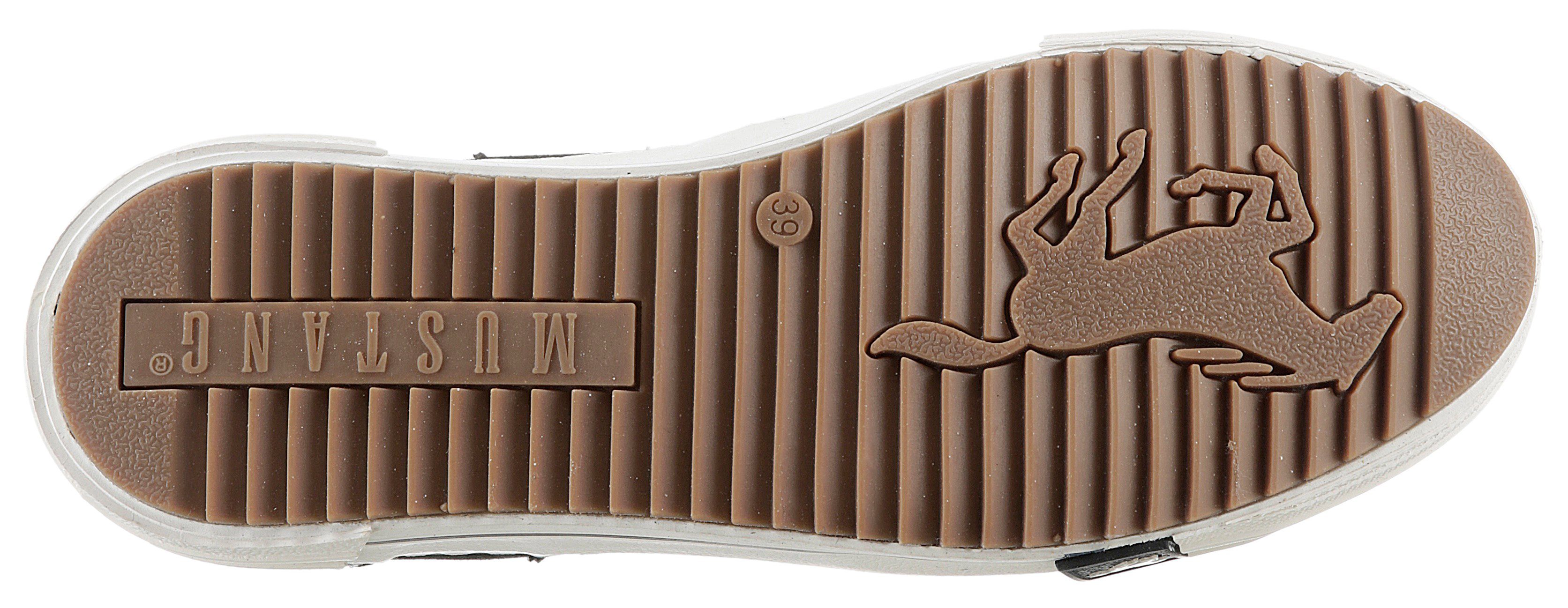 Mustang Shoes Chelsea-boots met stretchinzet aan beide kanten