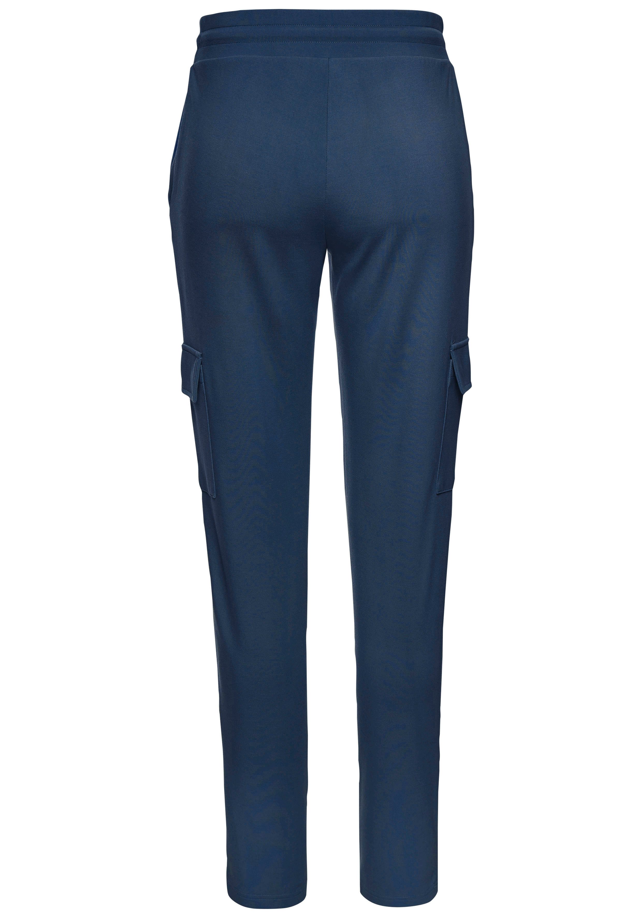 Lascana Cargobroek in zacht vloeiend materiaal, loungewear