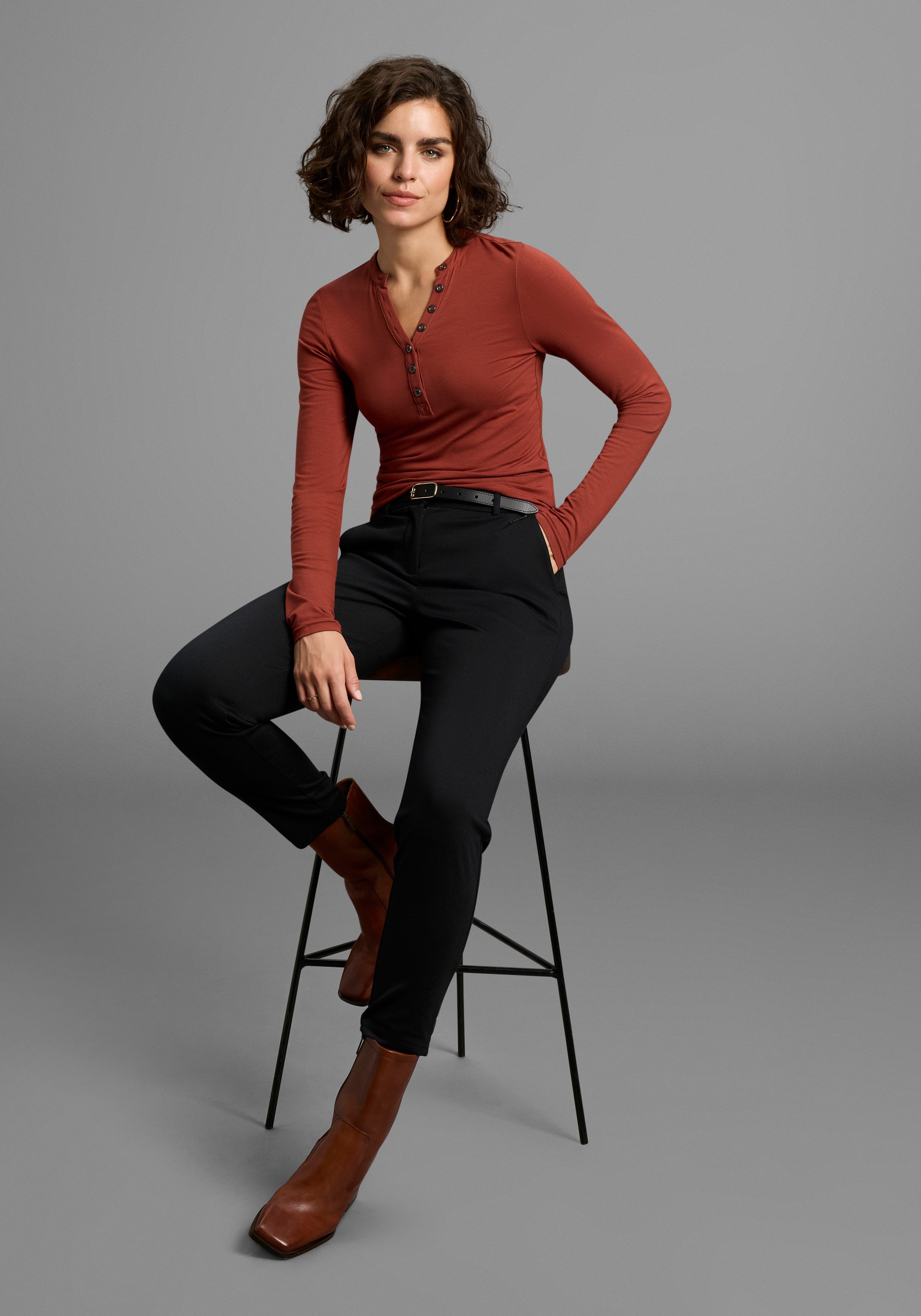Laura Scott Longsleeve