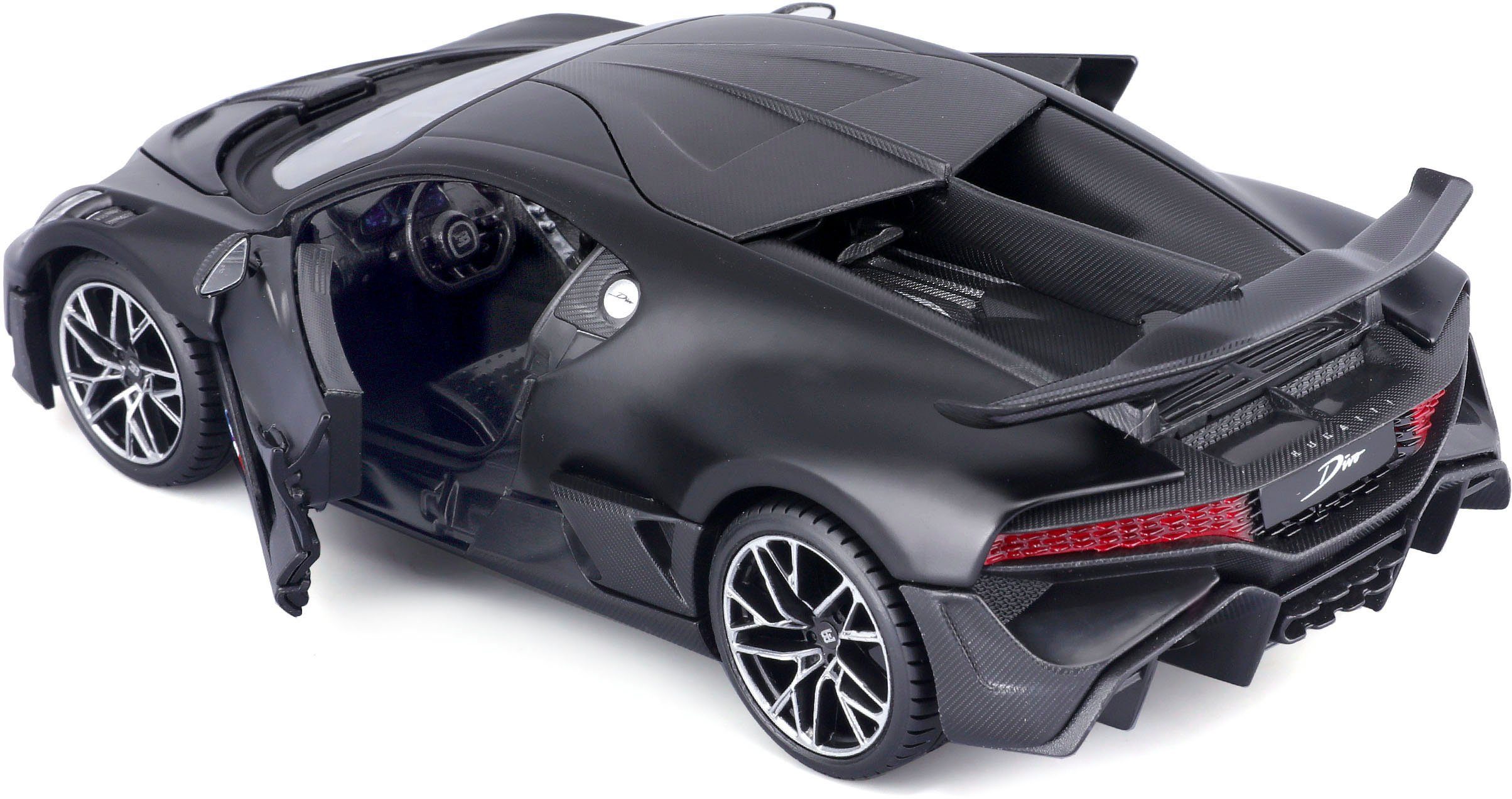 Maisto® Auto op schaal 1:24 Bugatti Divo, mat zwart