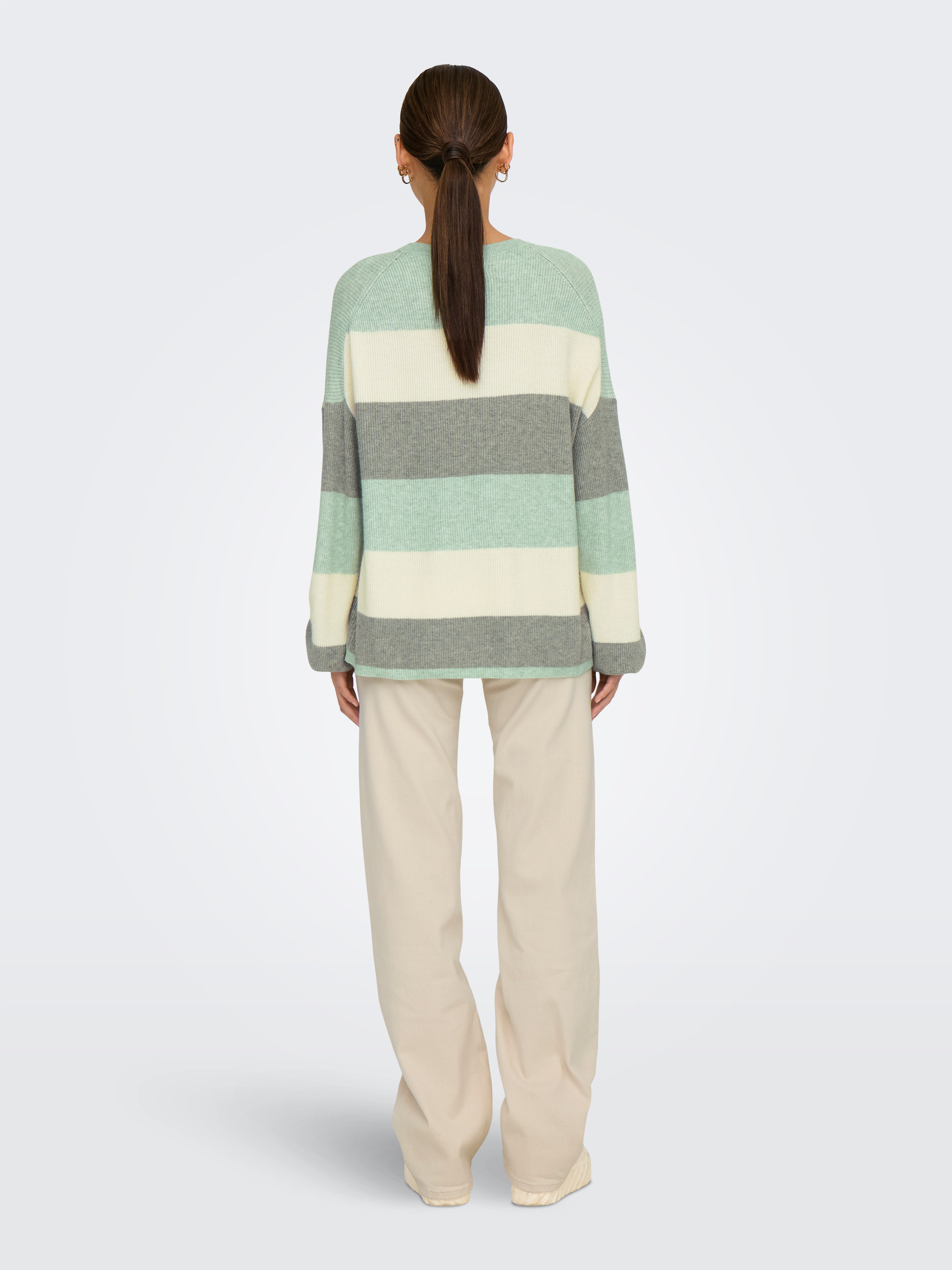 Only Gebreide trui ONLATIA L S STRIPE PULLOVER KNT NOOS