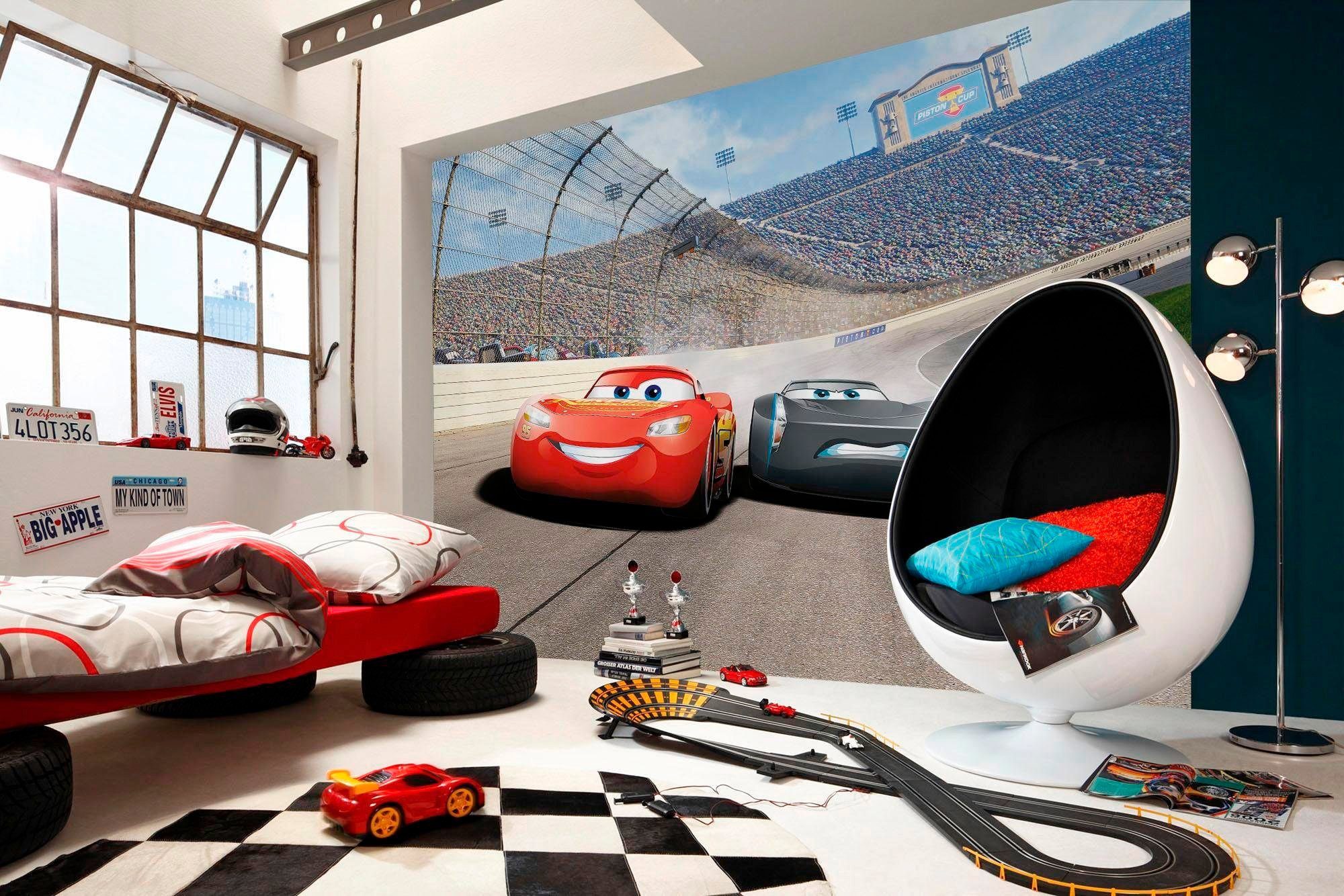 Komar Fotobehang Cars3 Curve - Afmeting 368 x 254 cm (set)