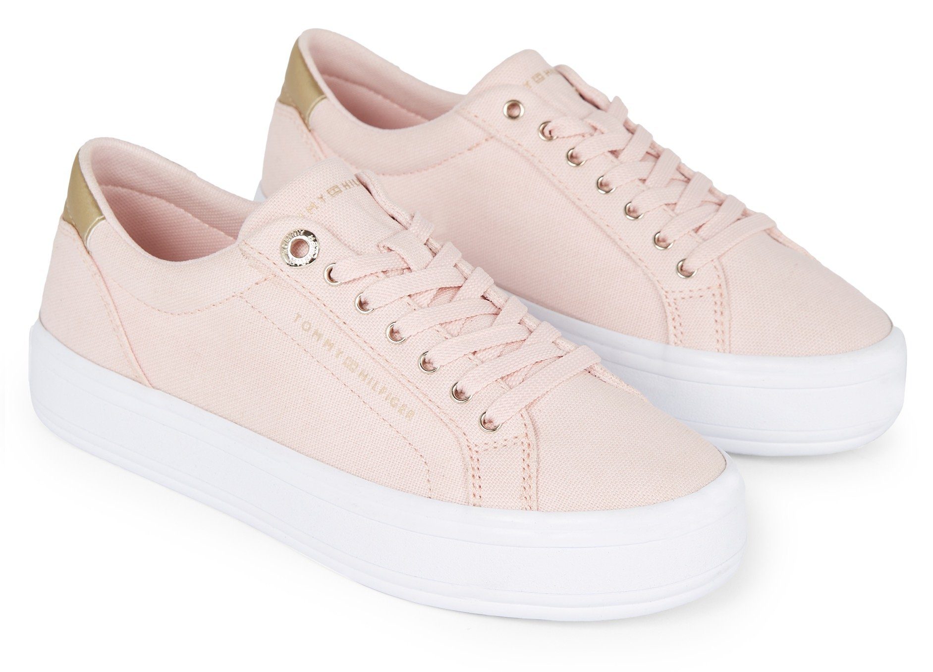 Tommy Hilfiger Plateausneakers ESSENTIAL VULC CANVAS SNEAKER Contrastafwerking in metalliclook, vrijetijdsschoen, lage schoen, veterschoen dames lage