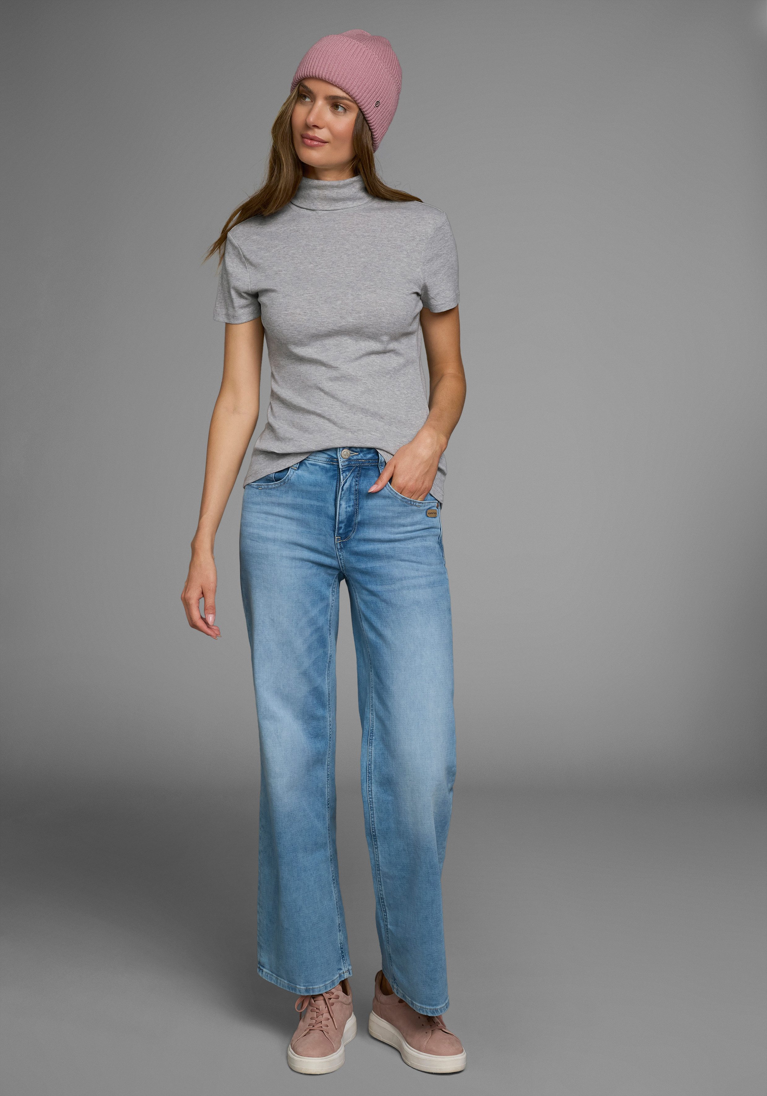 Flashlights Colshirt figuurvolgend, basic stijl, rolkragen, van 100% katoen, elastisch