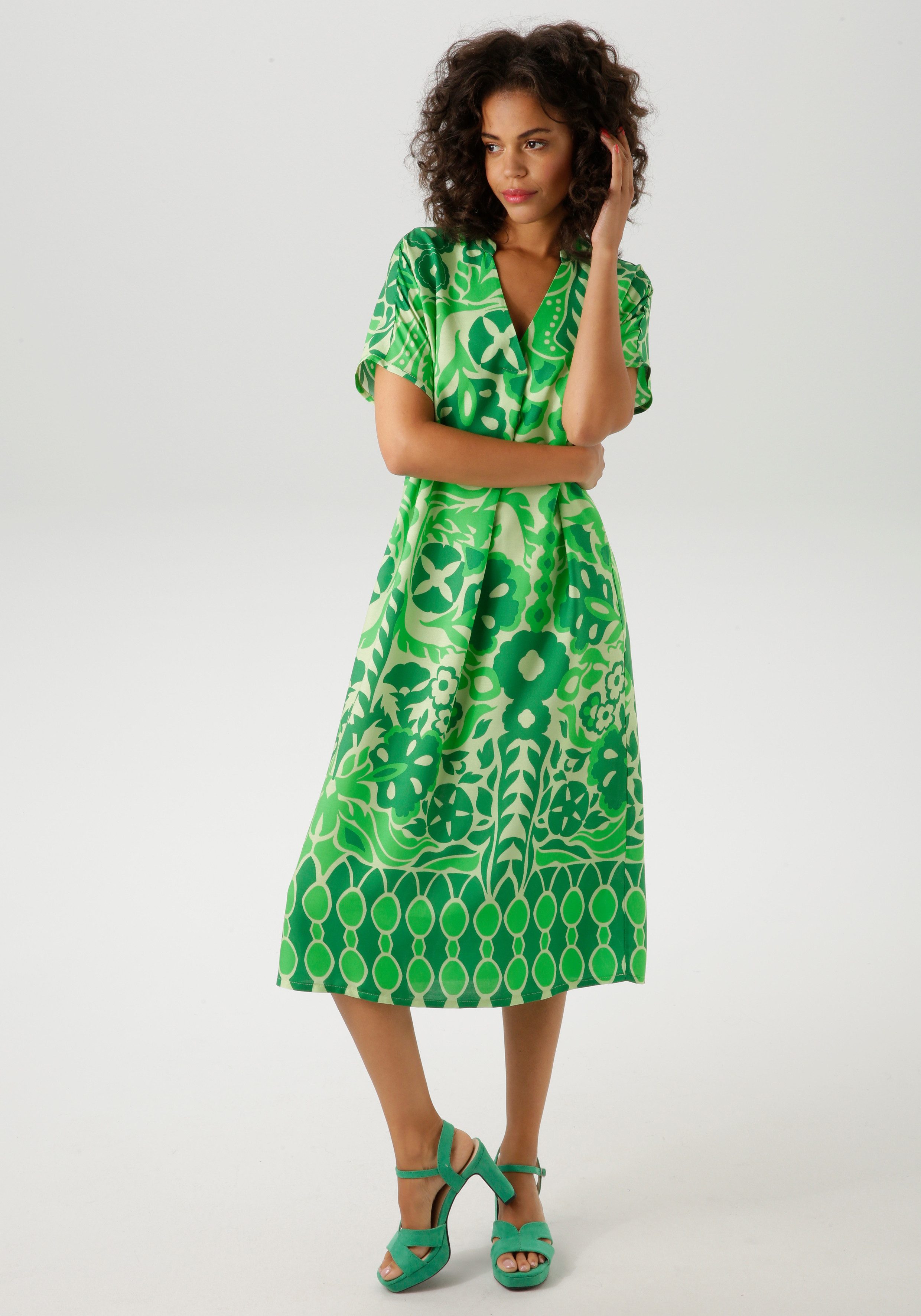 Aniston CASUAL Zomerjurk met extravagante, grafische print - nieuwe collectie