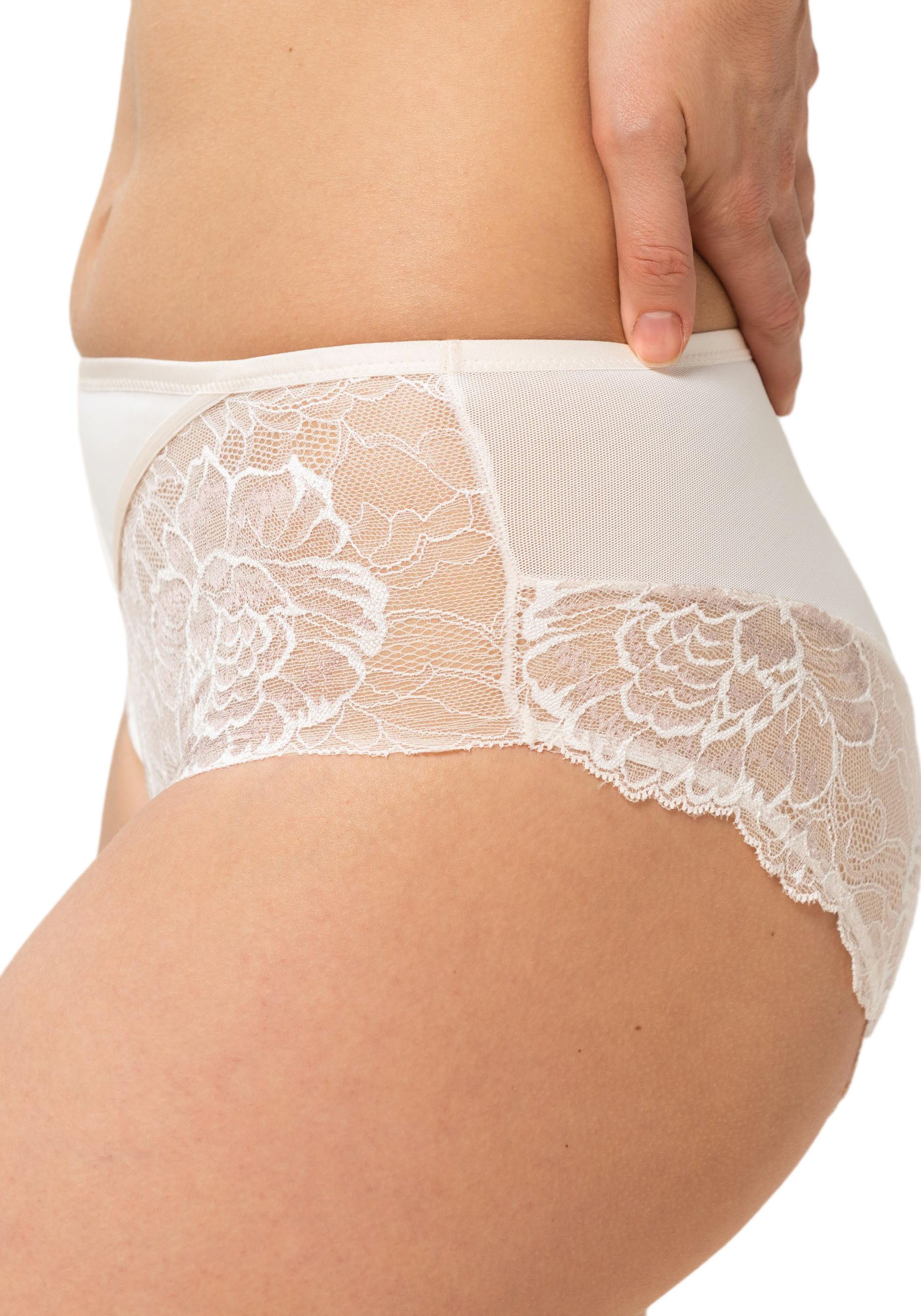 Triumph Slip Peony Florale Maxi met tule en kantdetails (1 stuk)