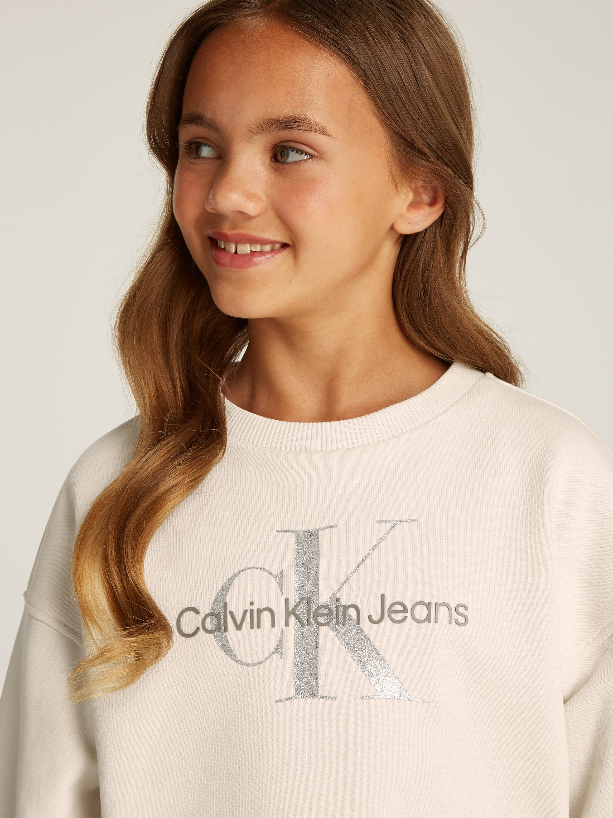 Calvin Klein Sweatshirt GLITTER MONOLOGO CN SWEATSHIRT voor kinderen tot 16 jaar met logo-opdruk