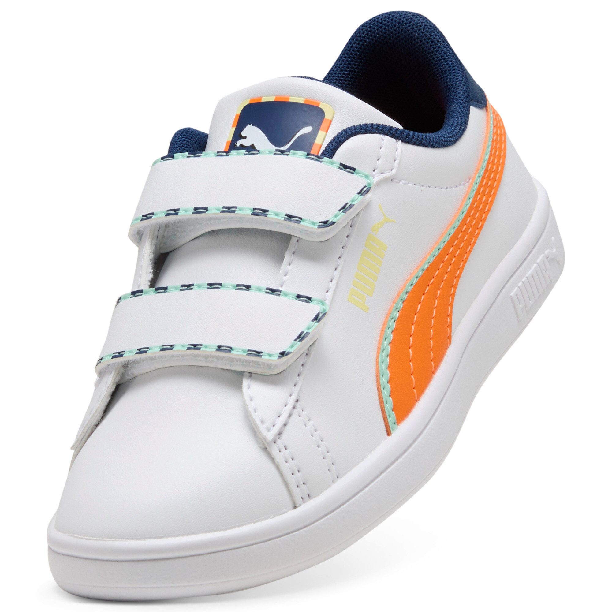 PUMA Sneakers