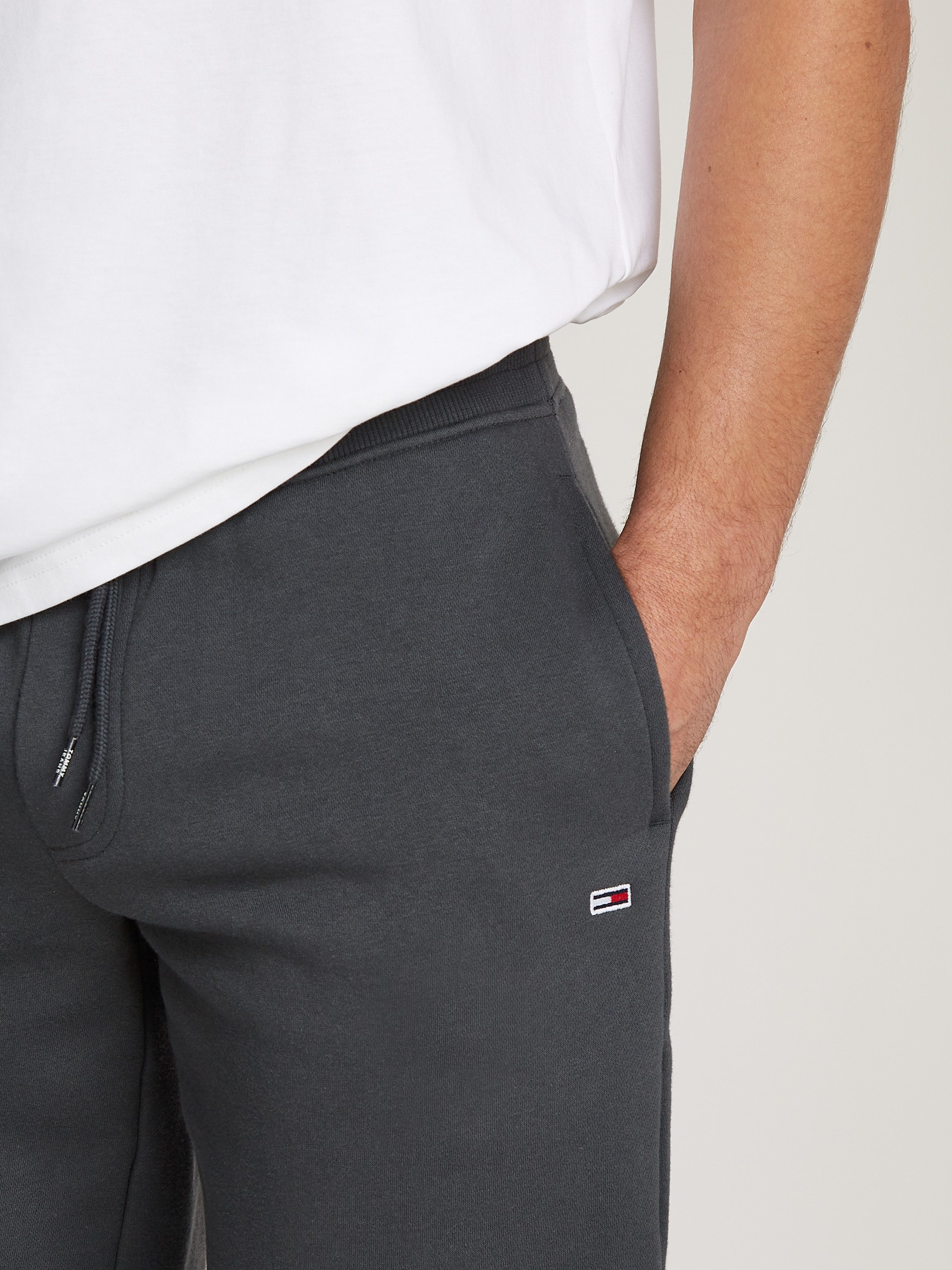 TOMMY JEANS Sweatbroek TJM SLIM S FLAG SWEATPANT