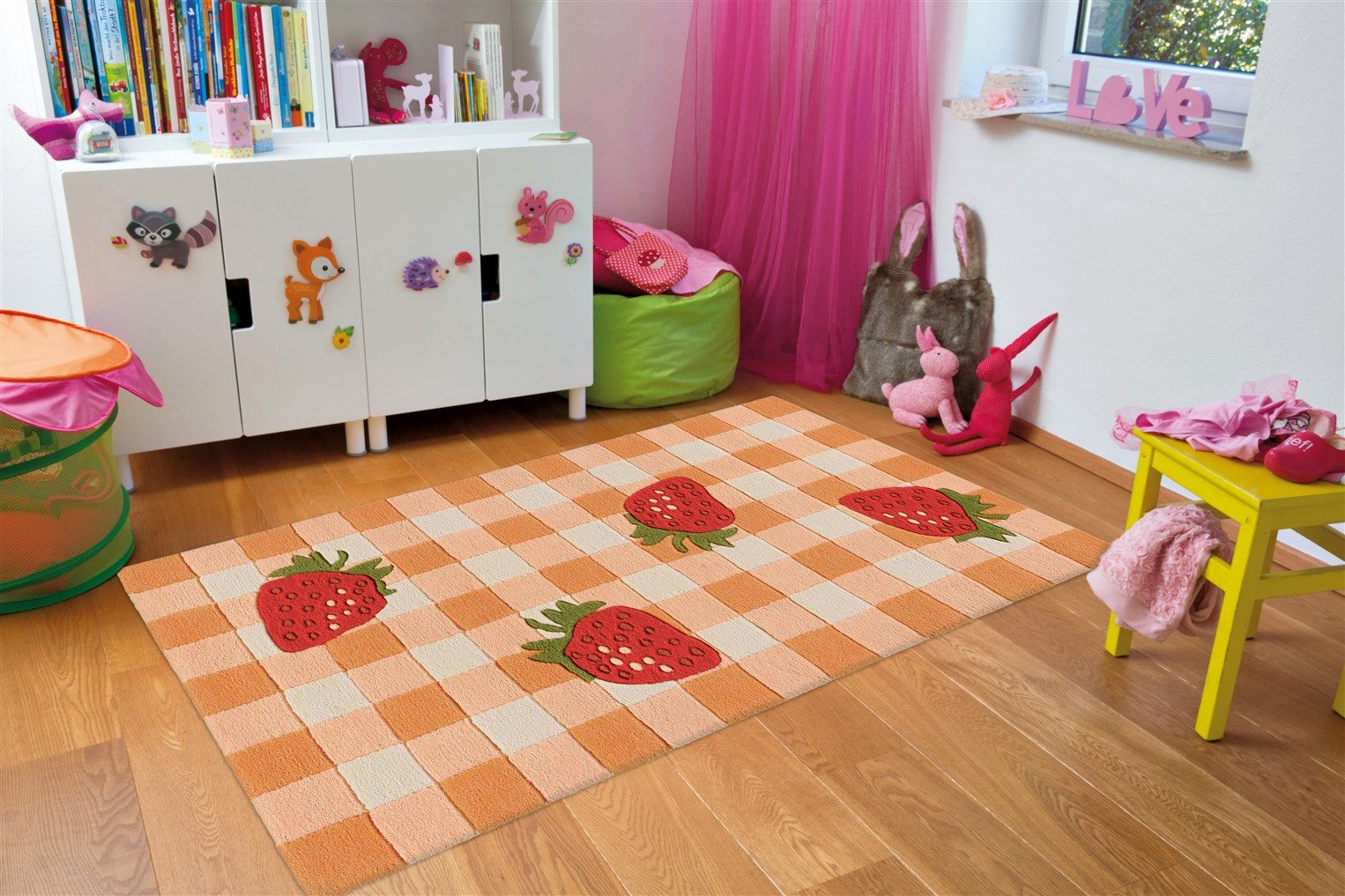 aRTE ESPINA Vloerkleed Joy 996 Kleurrijk ontwerp met schattige aardbeien