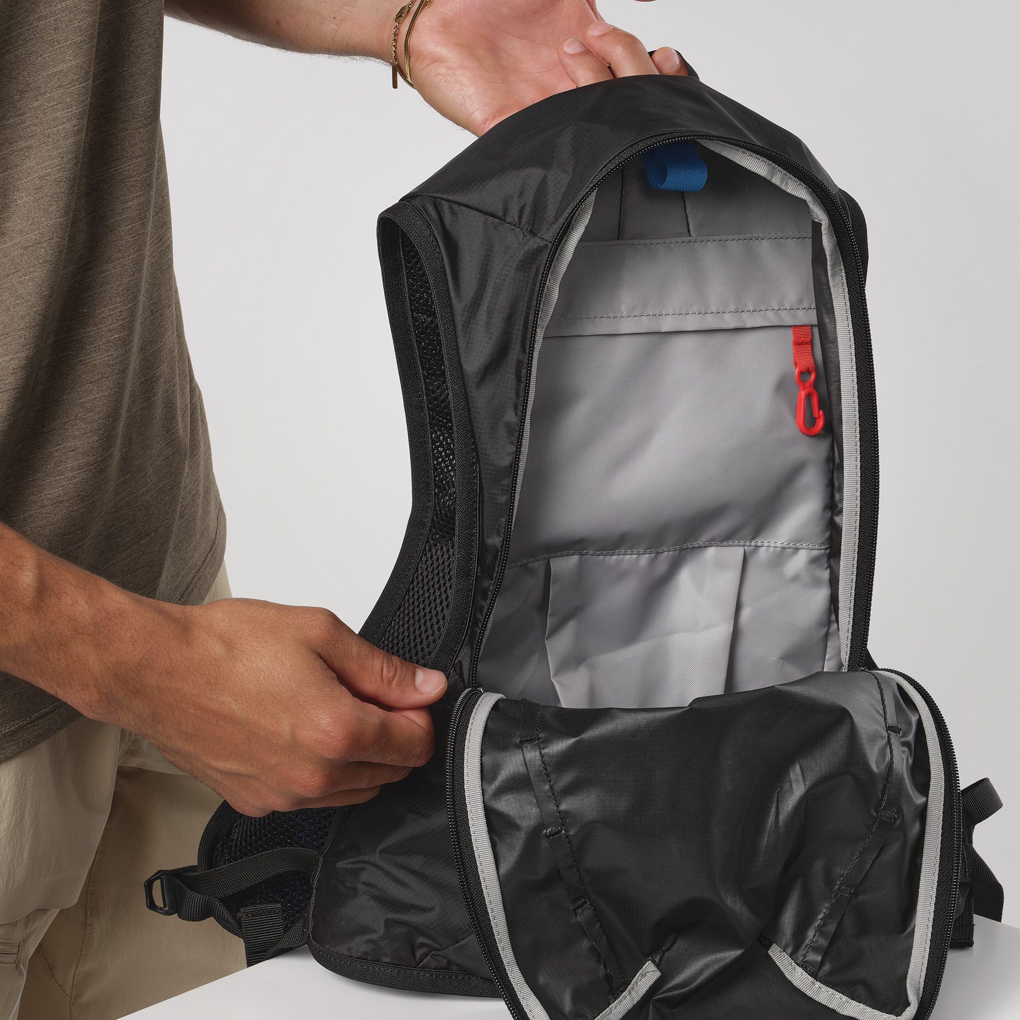 Salomon Sportrugzak CROSS 8