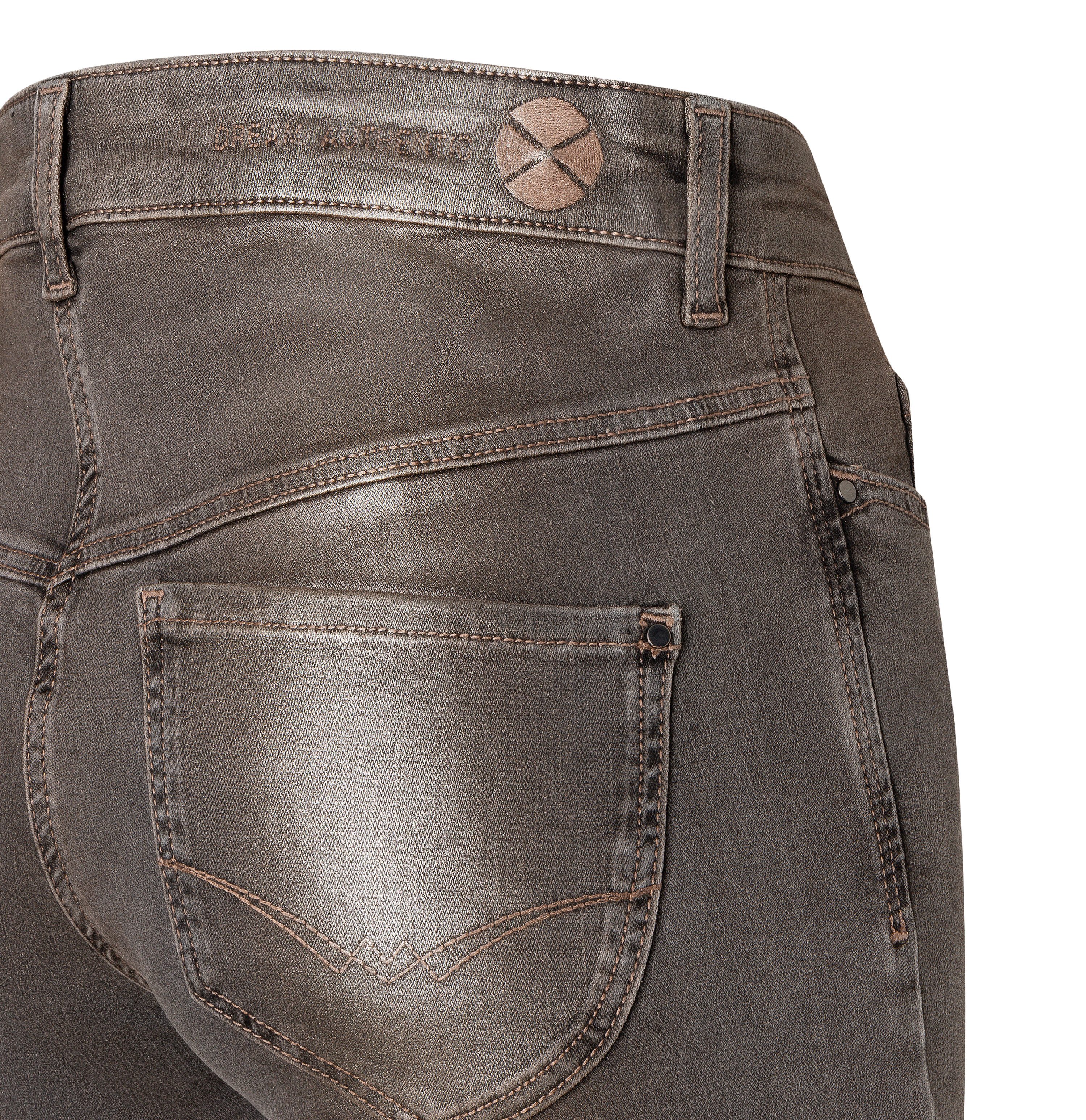 MAC Bootcut jeans Dream-Boot Recht belijnd met iets uitlopende pijpen