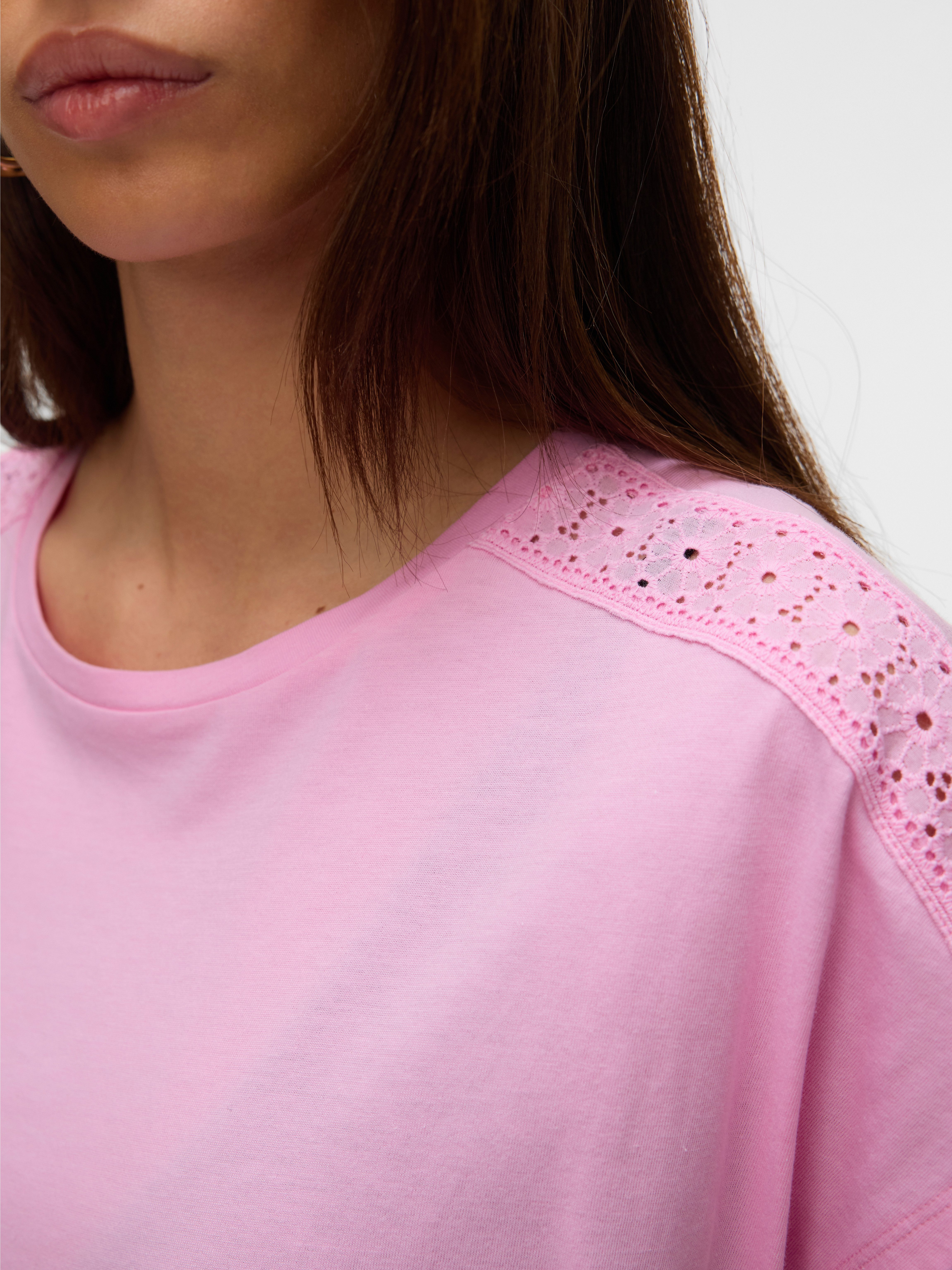 Vero Moda Shirt met korte mouwen VMEMMY SS LACE TAPE TOP JRS GA NOOS
