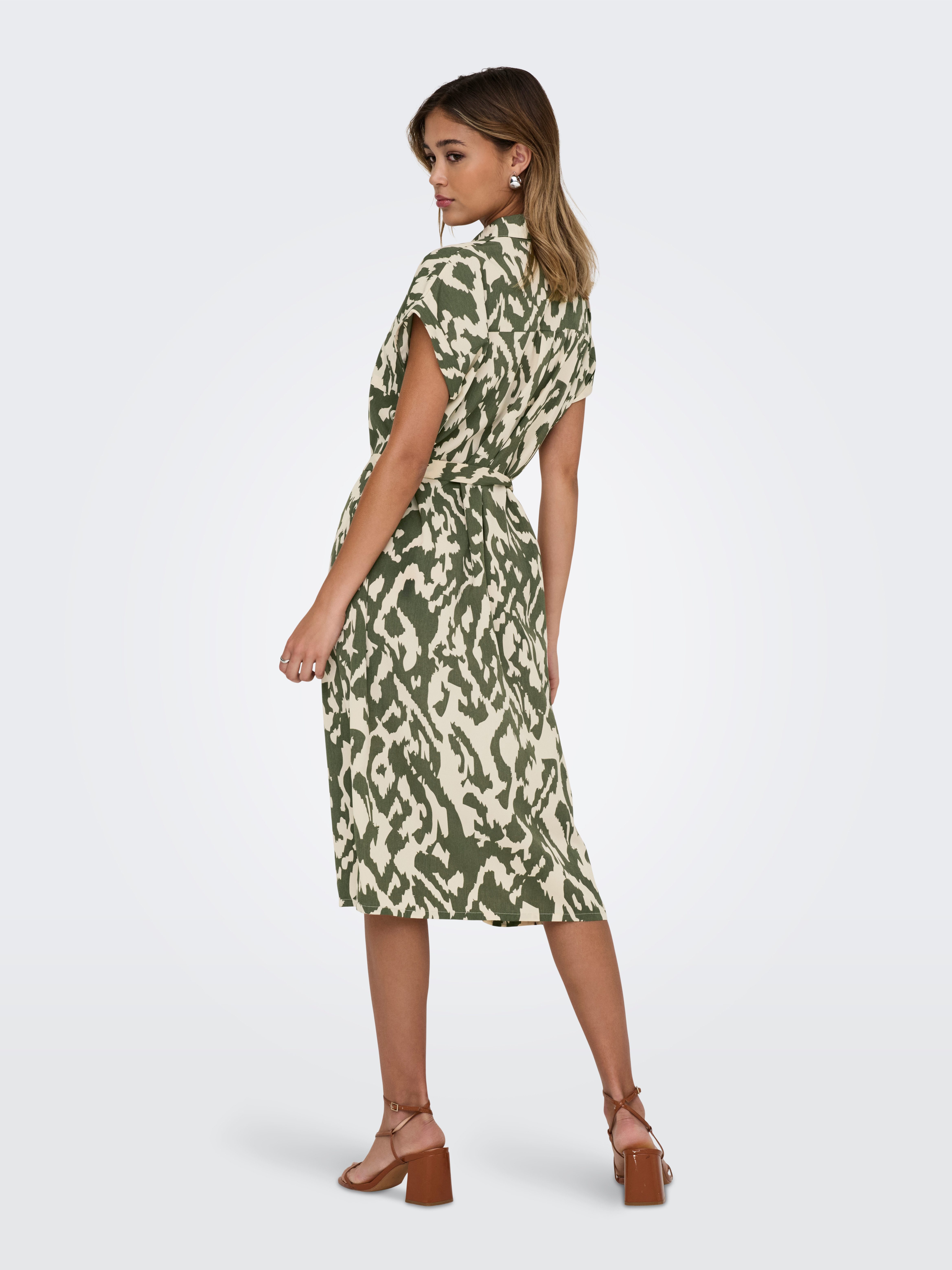 Only Jurk met overhemdkraag ONLHANNOVER S/S SHIRT DRESS NOOS WVN