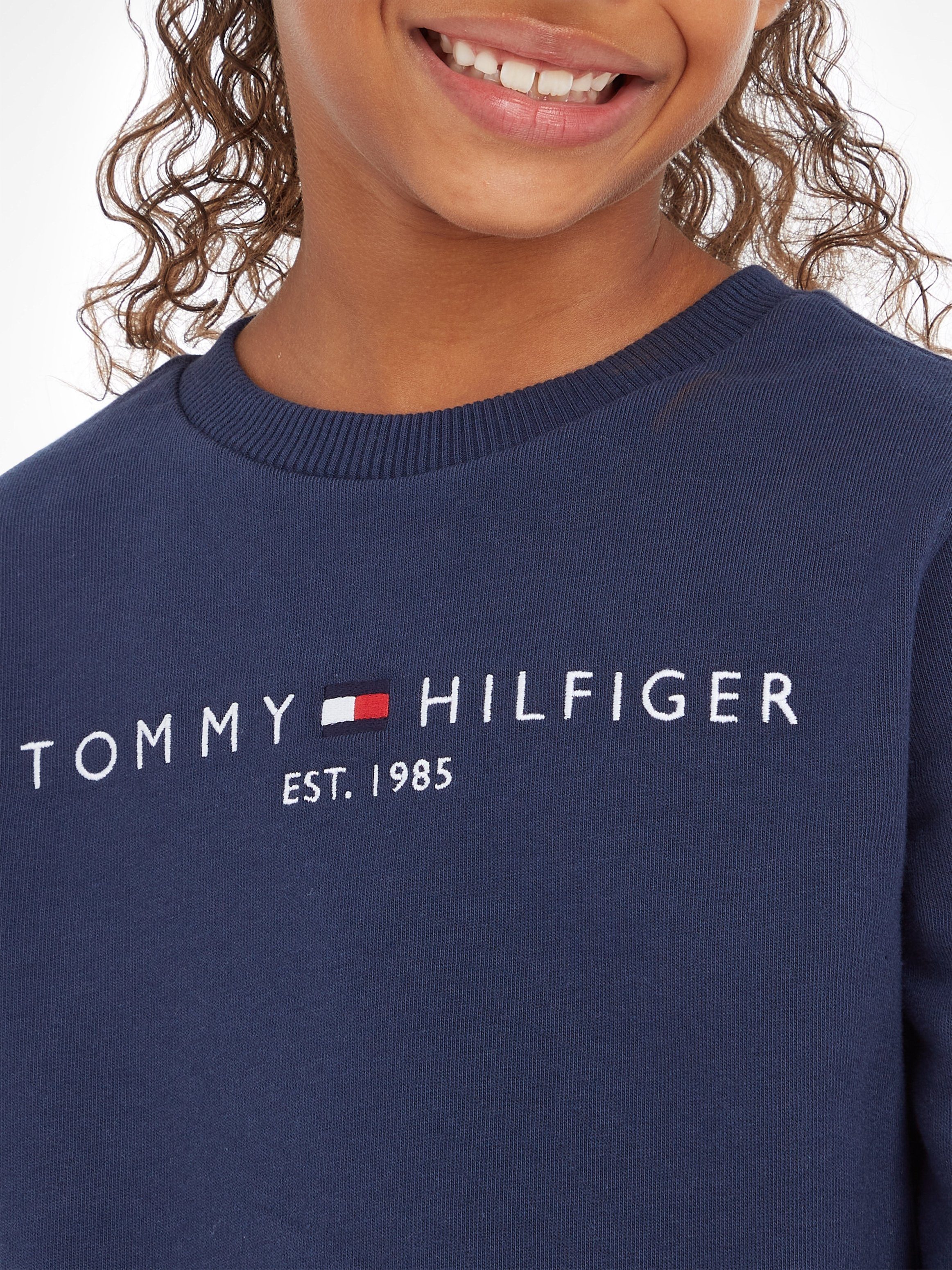 Tommy Hilfiger Sweatshirt ESSENTIAL SWEATSHIRT met tommy hilfiger logo-opschrift