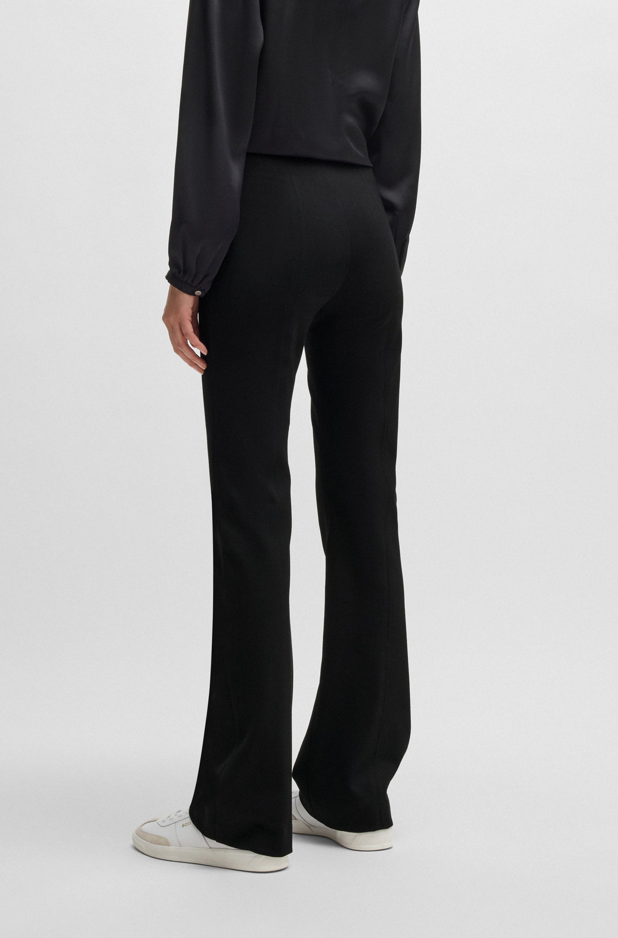 Boss Orange Geweven broek Taboot Premium Damesmode met zijrits, flared vorm, milano kwaliteit loungewear