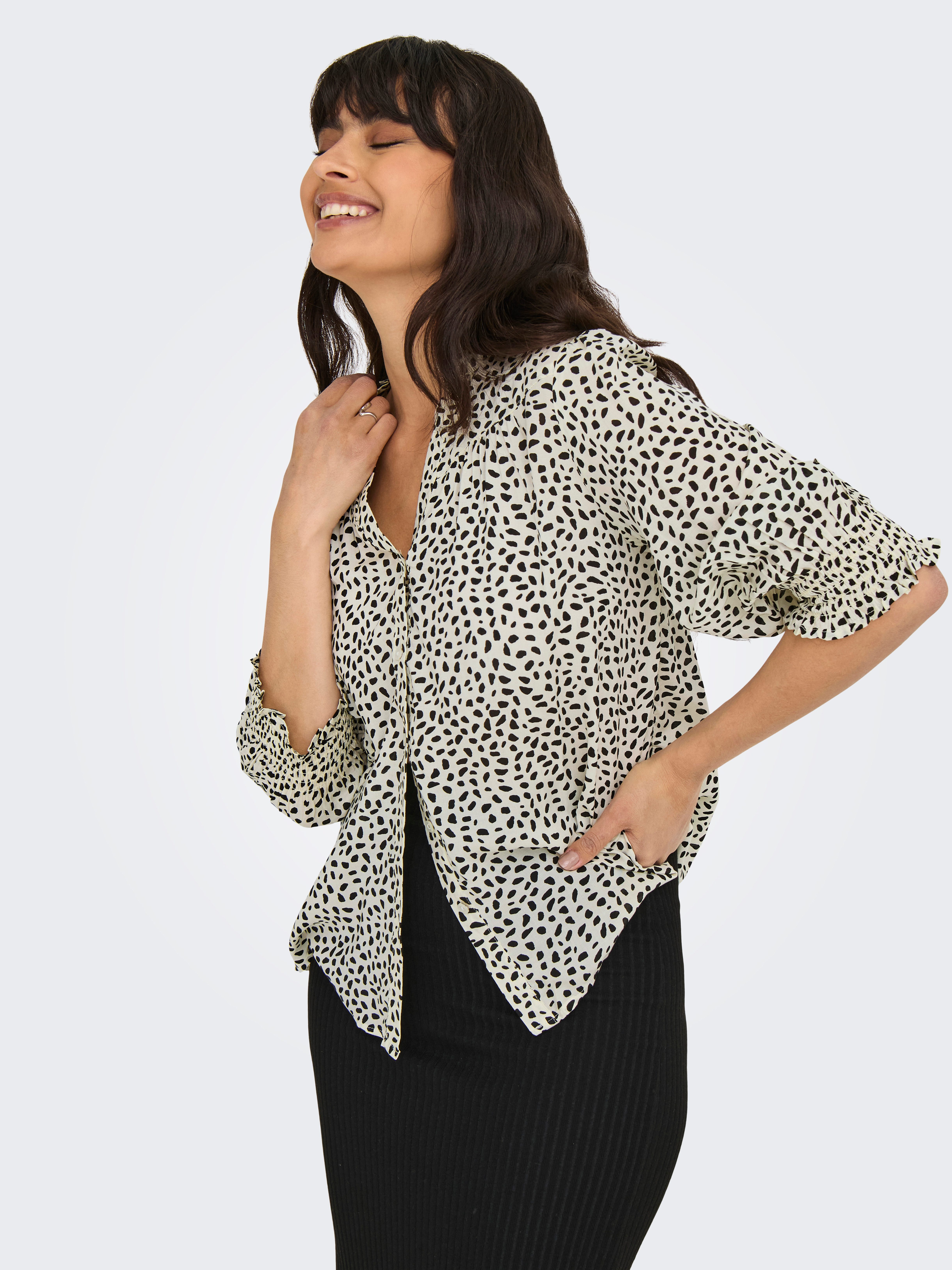 Only Blouse met korte mouwen ONLRAYA 3/4 SHIRT WVN NOOS