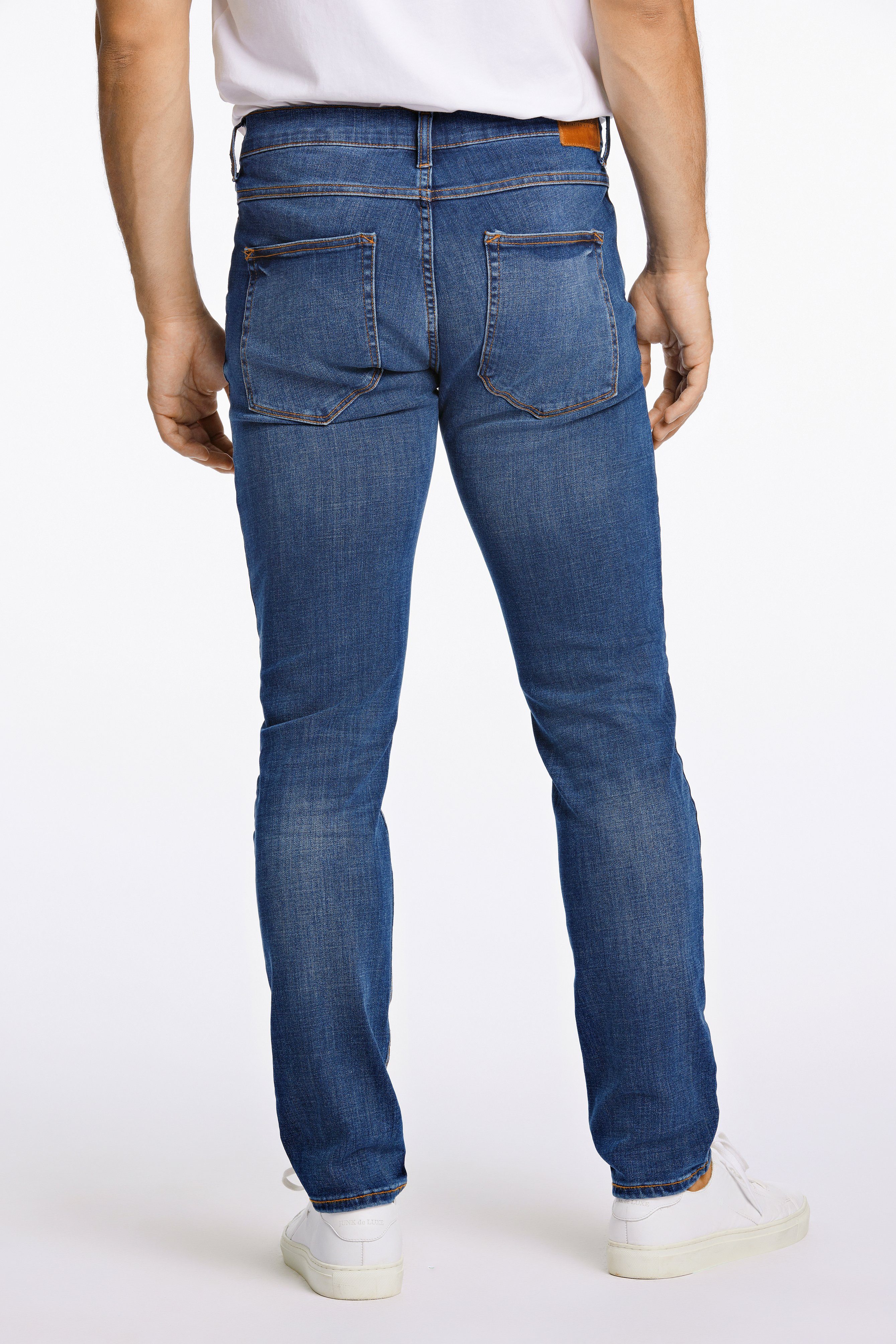 LINDBERGH 5-pocket jeans met donkere wassingen en stretch