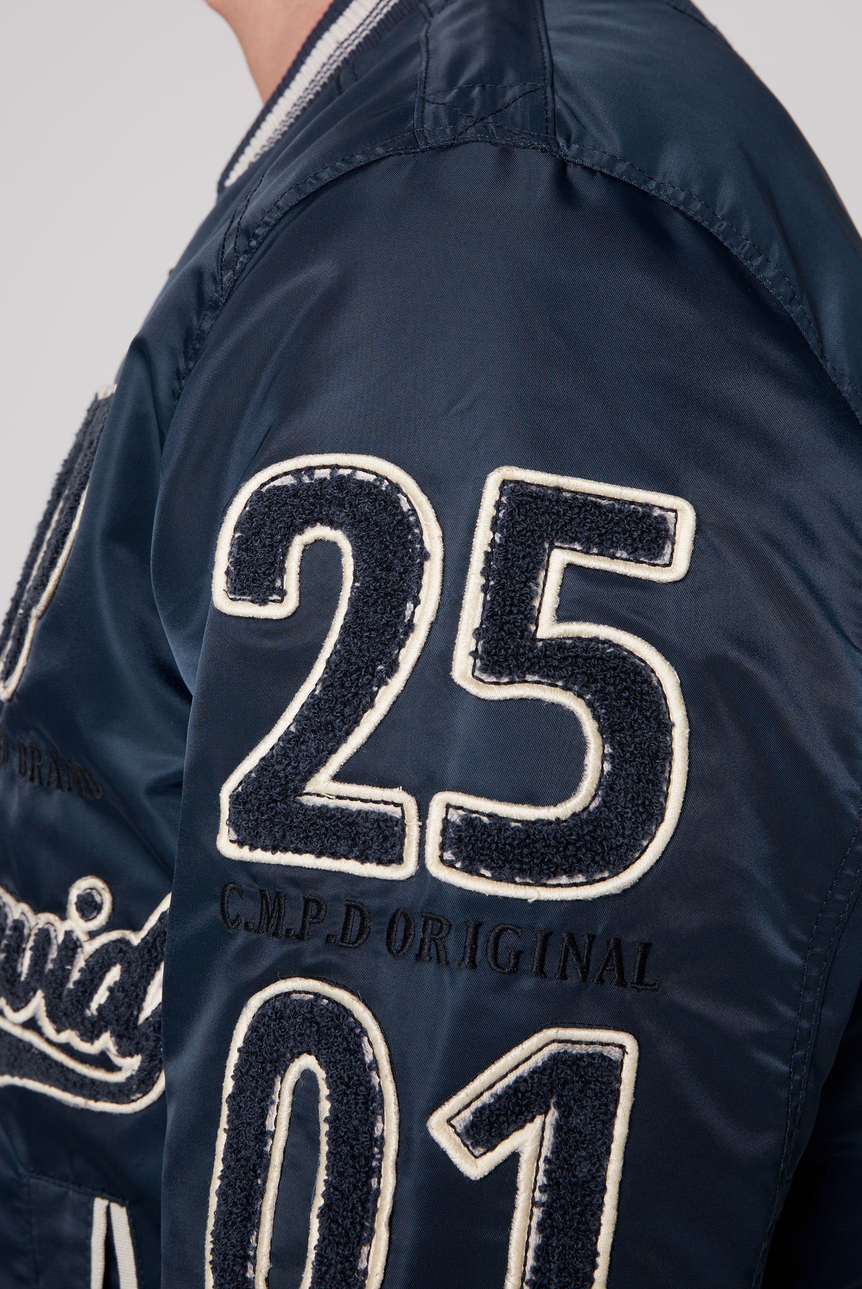 CAMP DAVID Blouson met groot frotté-logo