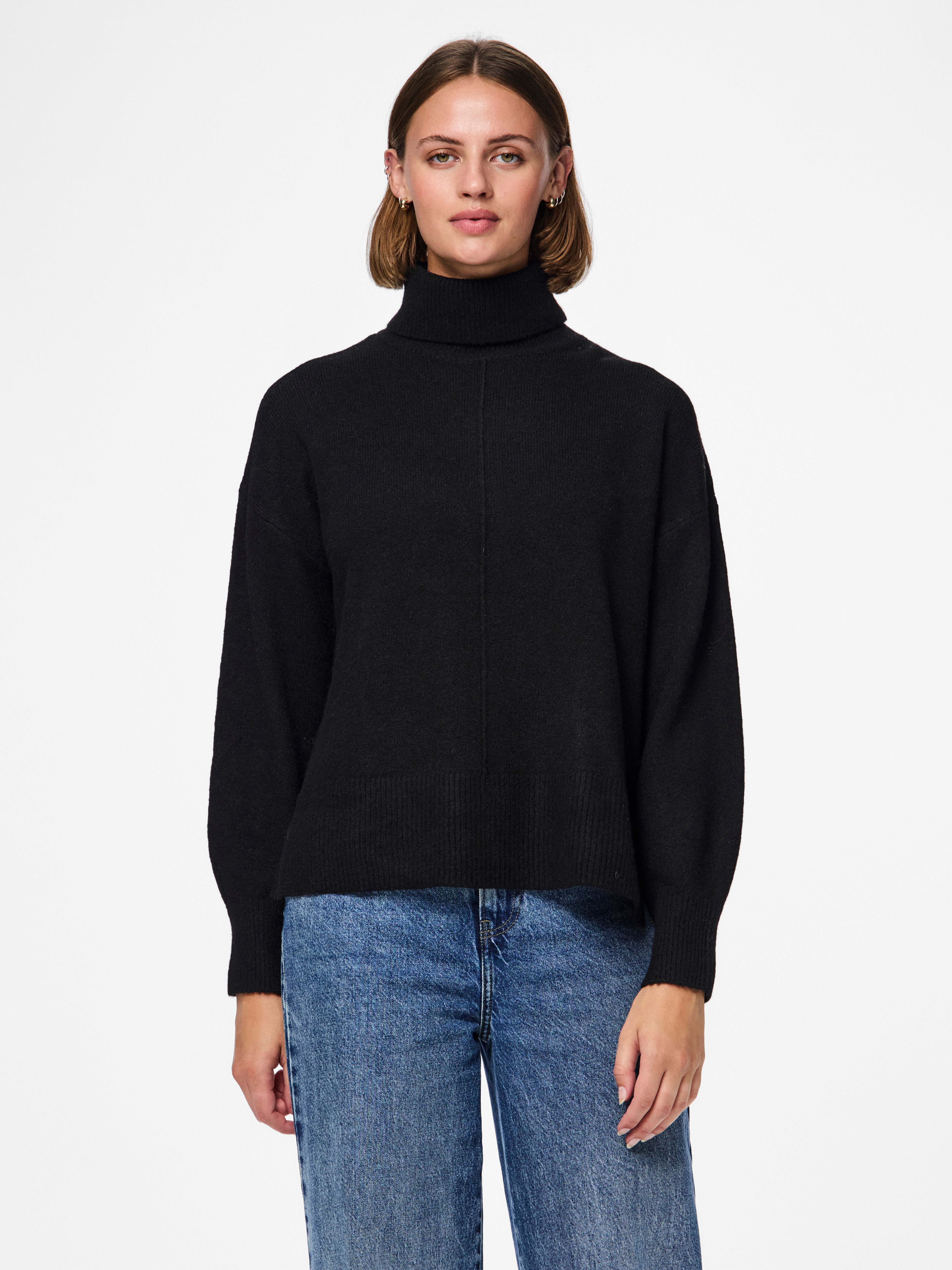 Pieces Coltrui PCMALOU LS ROLLNECK KNIT NOOS BC