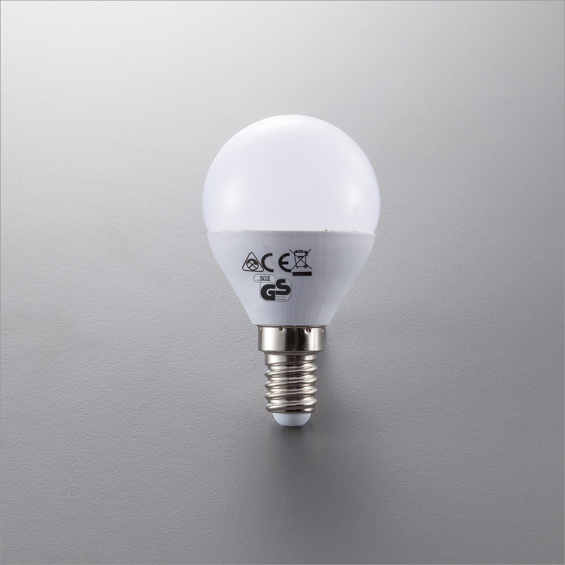 B.K.Licht Led-verlichting LED-lamp gloeilamp 5 watt 470 lumen 3.000 Kelvin spaarlamp